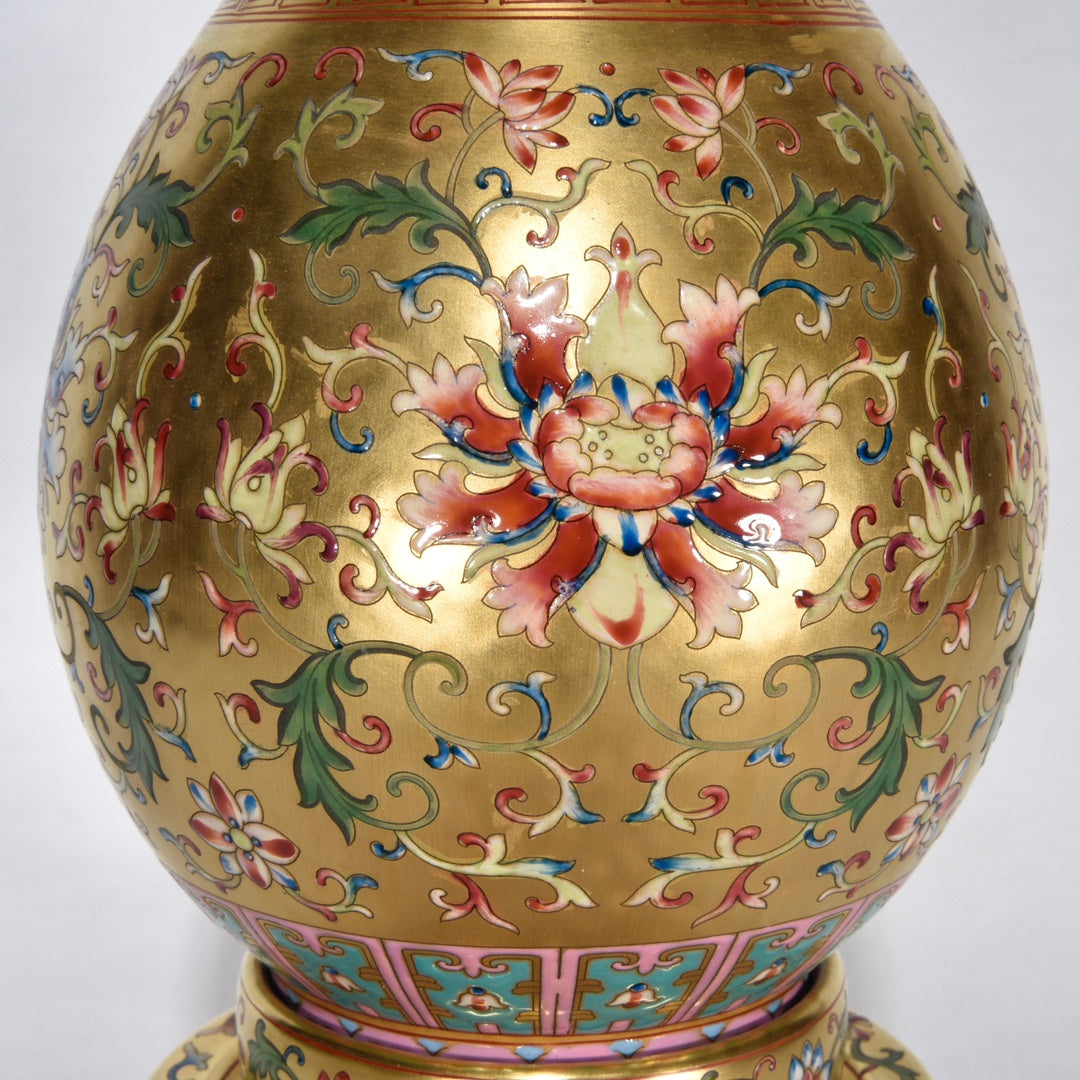 A1564 Chinese Yellow Ground Famille Rose Enamel Flowers Design Turn Heart Porcelain Vase