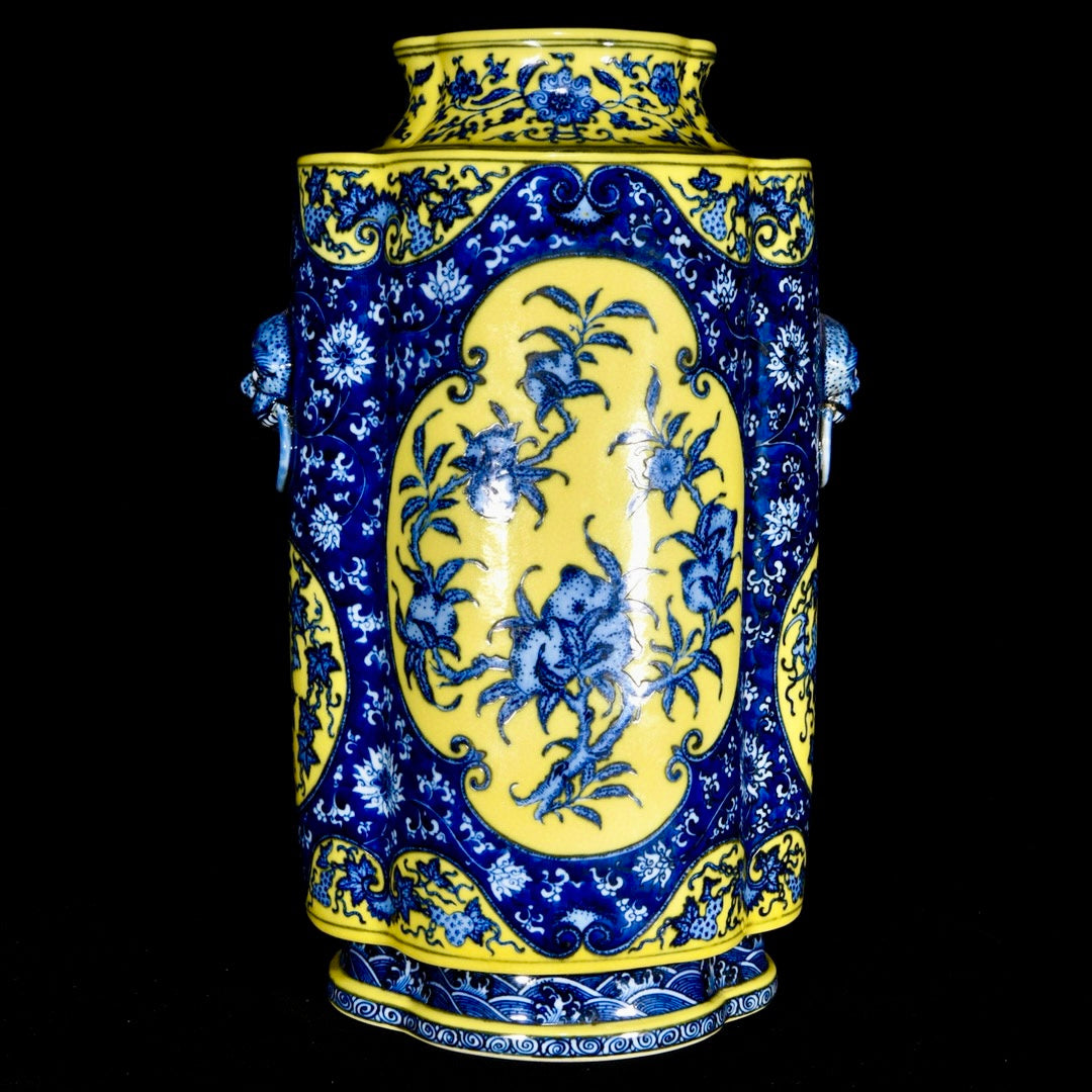 A1618 Chinese Yellow Glase Blue And White Porcelain Vase