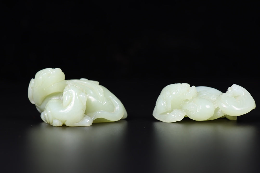 A1622 A Set Superb Chinese Hetian Jade Carved Fortune Beast Statue w Wood Handle Box