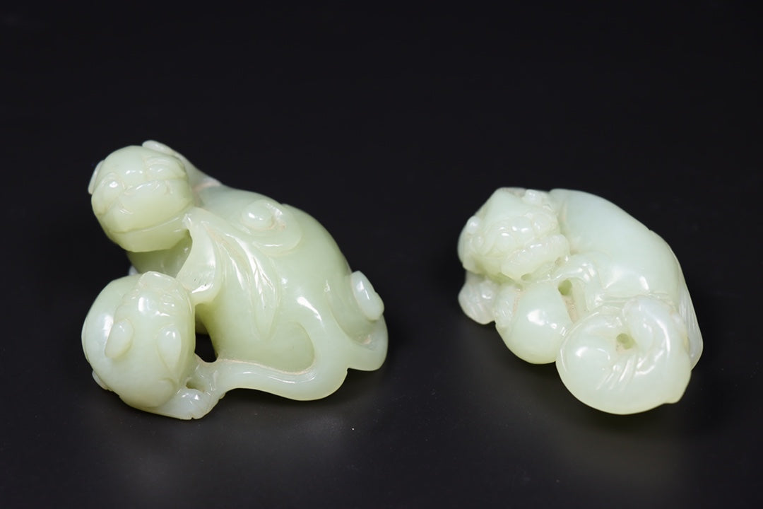 A1622 A Set Superb Chinese Hetian Jade Carved Fortune Beast Statue w Wood Handle Box