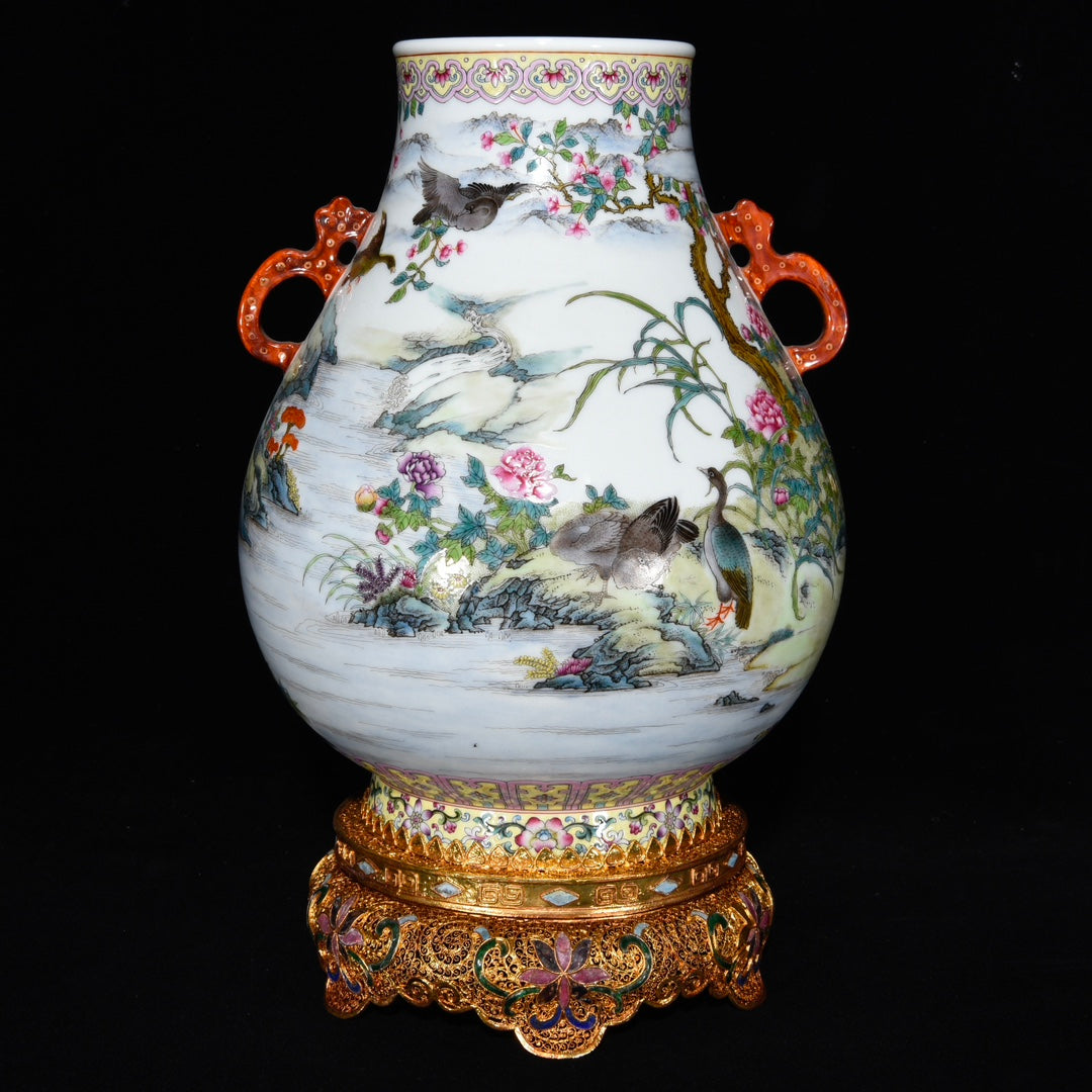 A1630 Chinese Qing Dynasty Famille Rose Enamel Flowers Bird Design Porcelain Jar w Gold Wire Enamel Base
