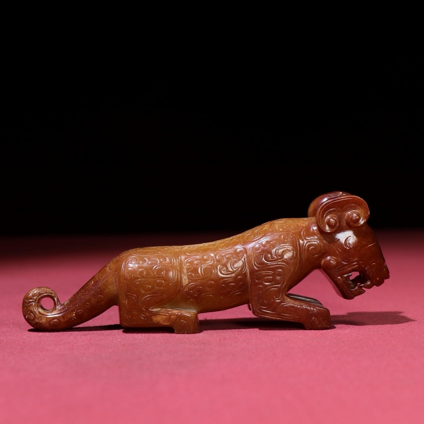 A1634 Superb Old Chinese Hetian Jade Carved Tiger Statue