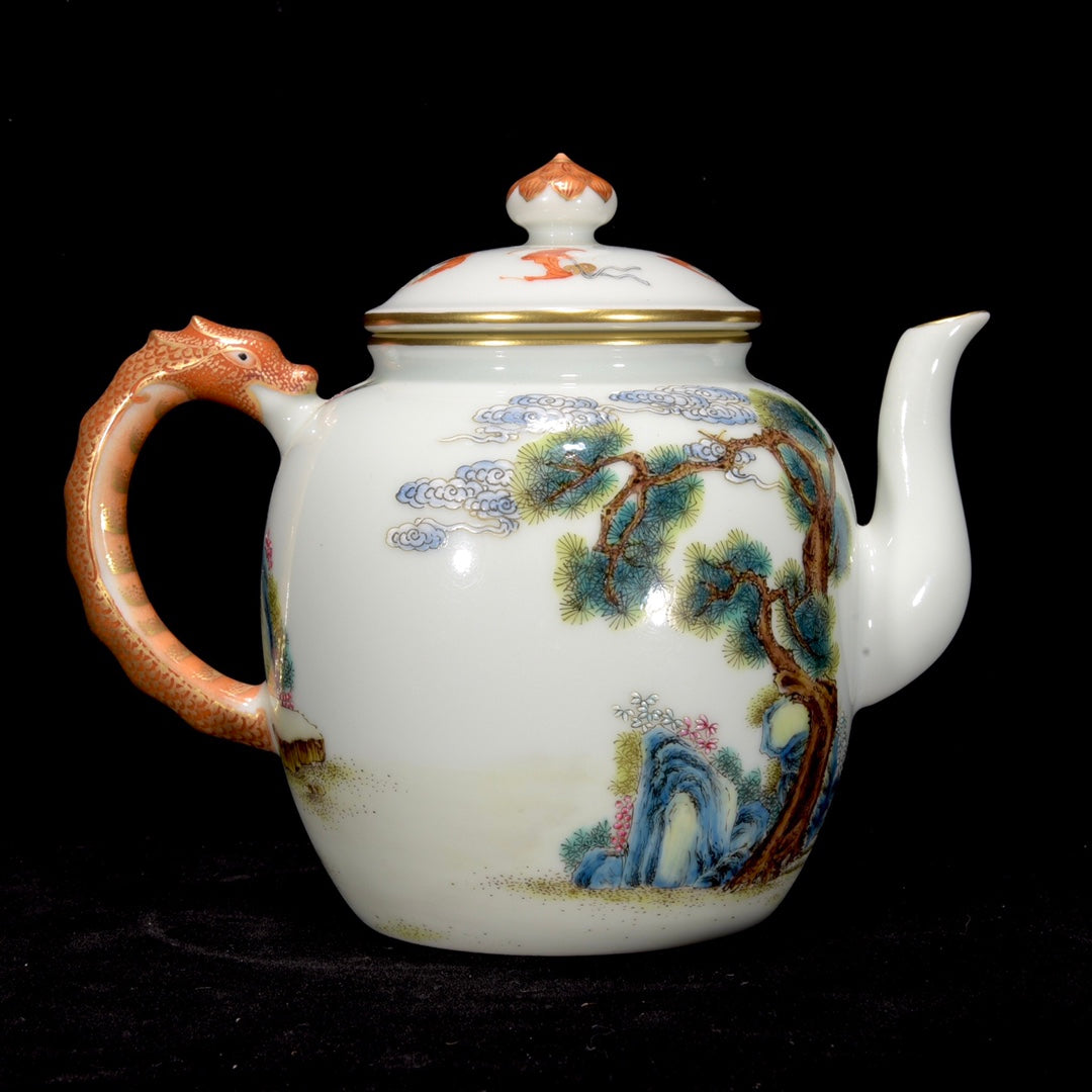 A1637 Chinese Qing Dynasty Gilt Edge Famille Rose Figure Design Porcelain Teapot
