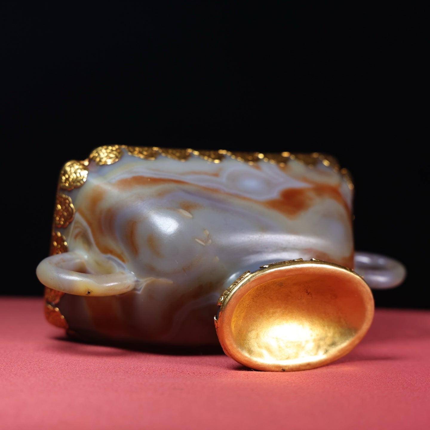 A1645 Chinese Inlaying Gold Edge Agate Double Ear Cup
