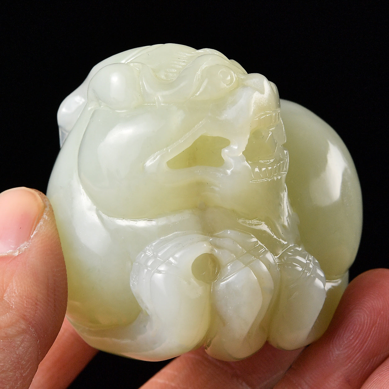 A1649 Superb Chinese Hetian Jade Carved Fortune Pixiu Statue w Certificate