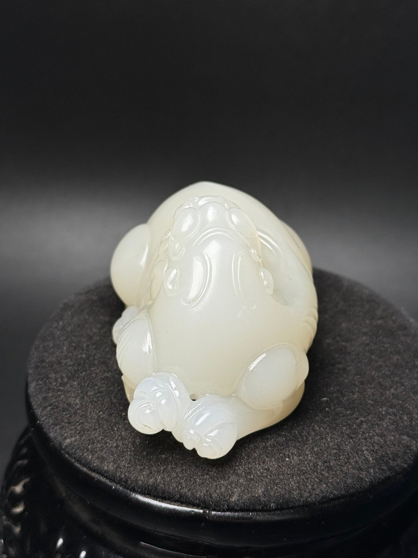 A1660 Superb Chinese Hetian Jade Carved Fortune Pixiu Statue