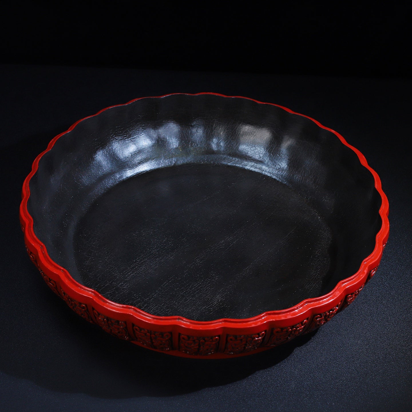 A1666 Chinese Red Lacquerware Low Relief Fortune Dragon Jewellery Box