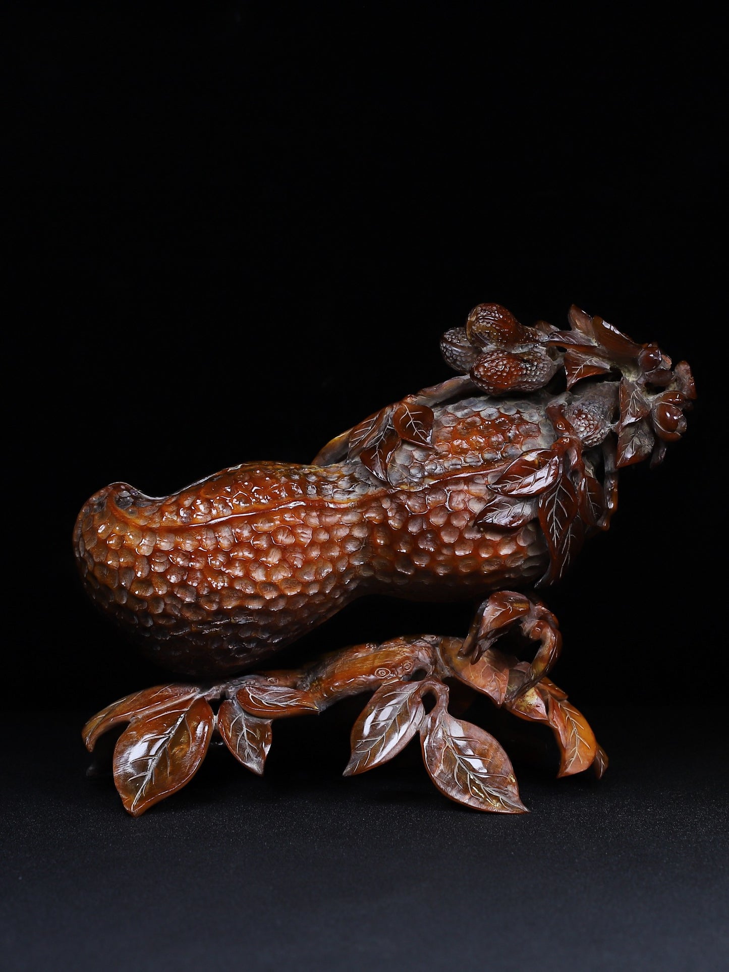 A1673 Vintage Ox Horn Carved Peach Statue