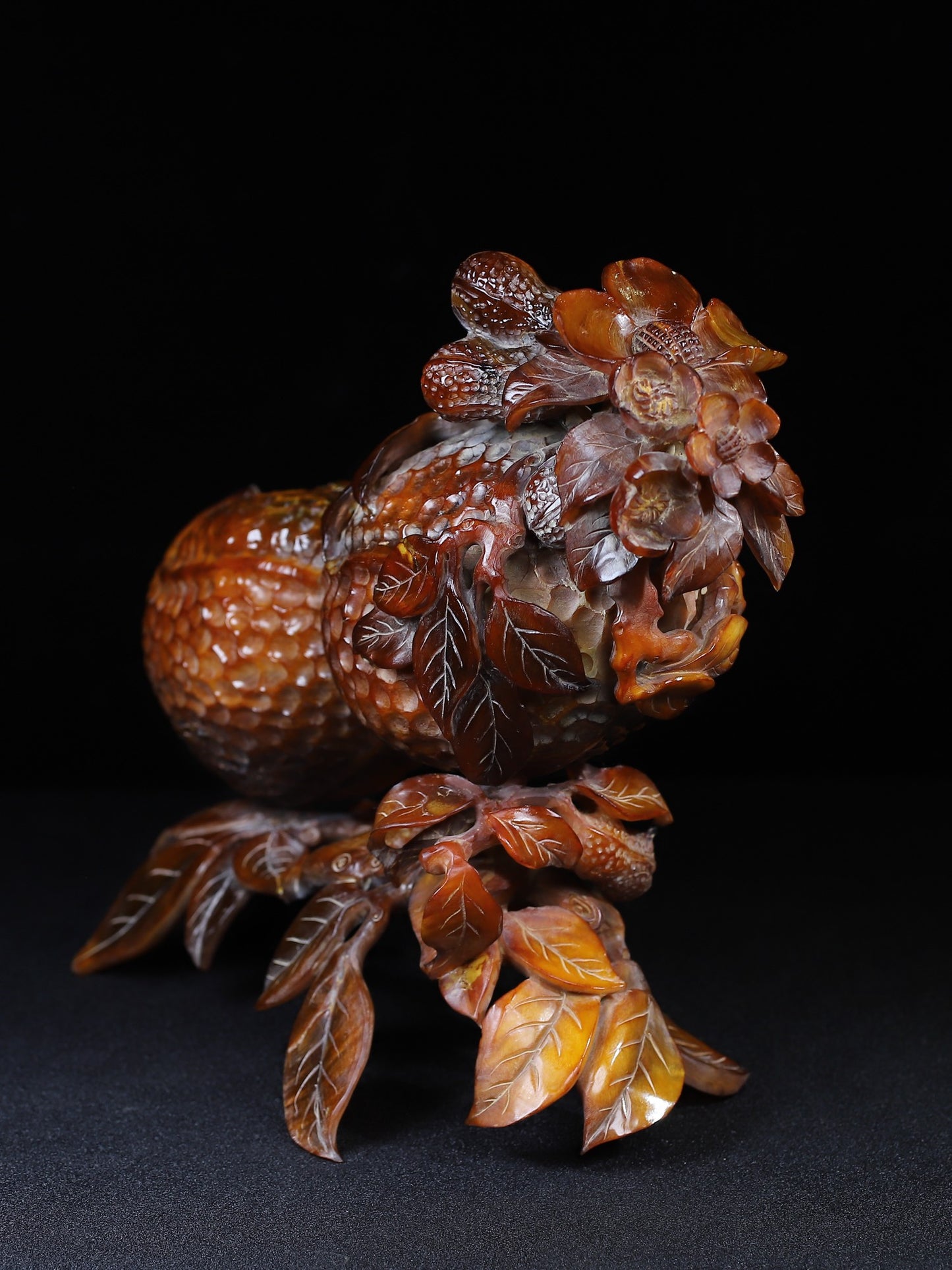 A1673 Vintage Ox Horn Carved Peach Statue