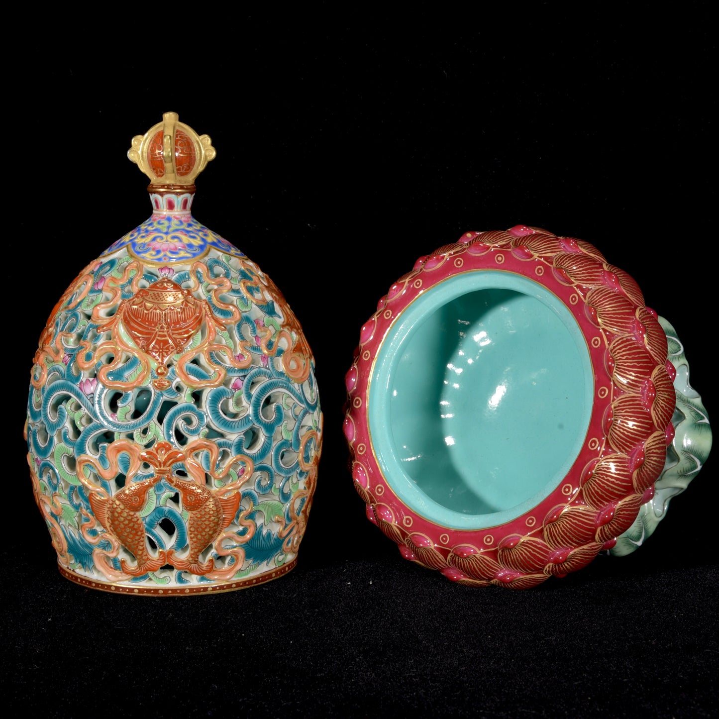A1677 Chinese Qing Dynasty Gilt Gold Famille Rose Lotus Leaf & Lotus Flower Porcelain Incense Burner