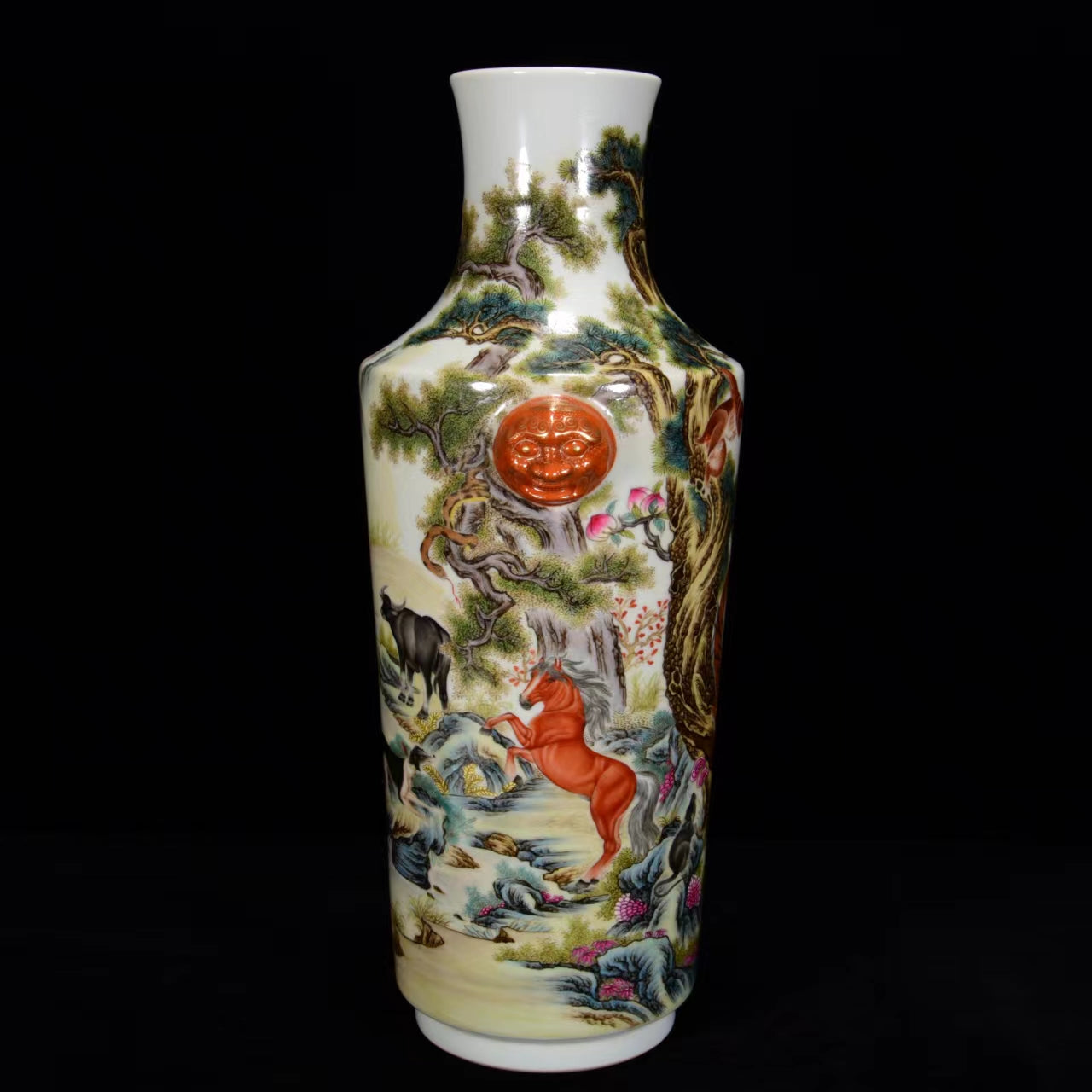 A1687 Chinese Qing Dynasty Famille Rose Tiger & Horse Design Porcelain Vase