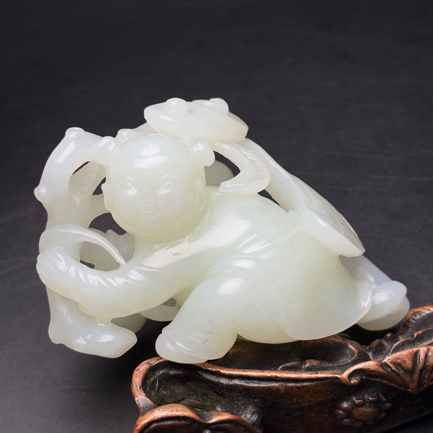 A1692 Superb Chinese Hetian Jade Carved Kid Statue