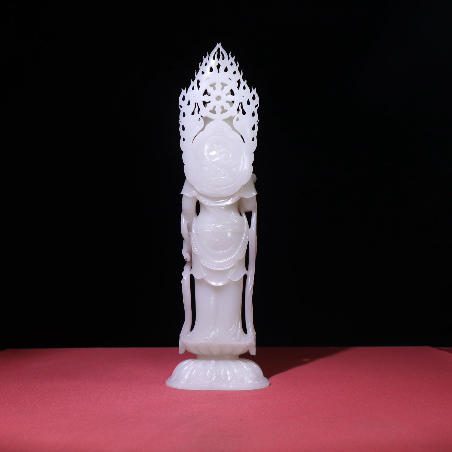 A1702 High Quality Chinese White Hetian Jade Carved Kwan-yin Statue