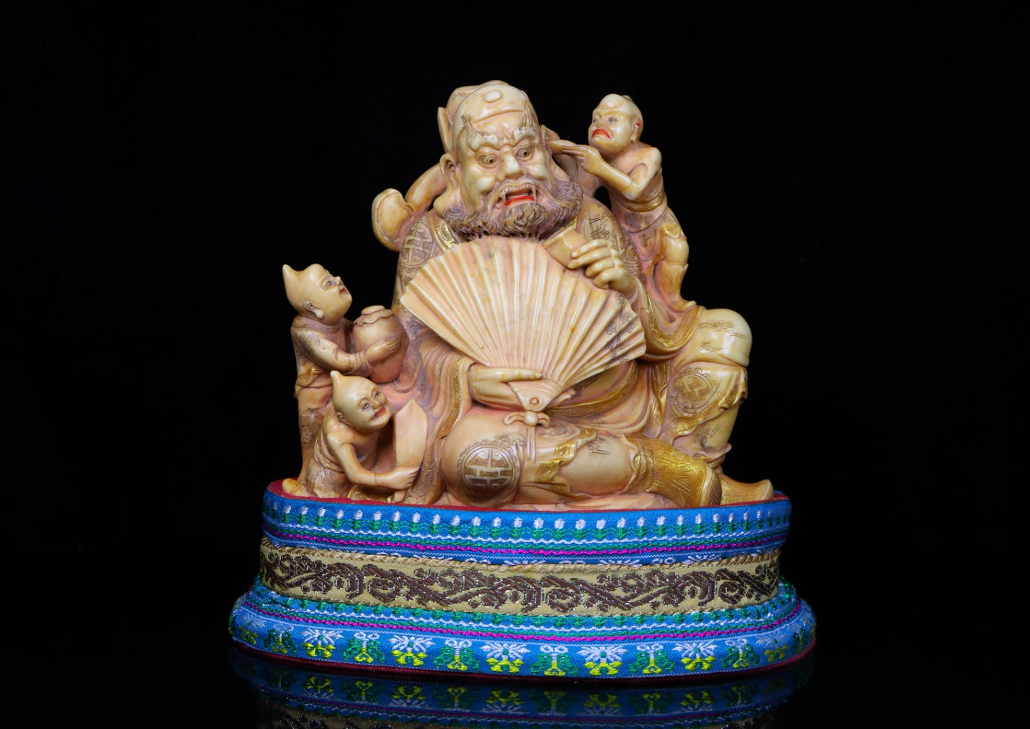A1711 Superb Old Chinese Shoushan Stone Carved Heavenly Ghostcatcher Statue