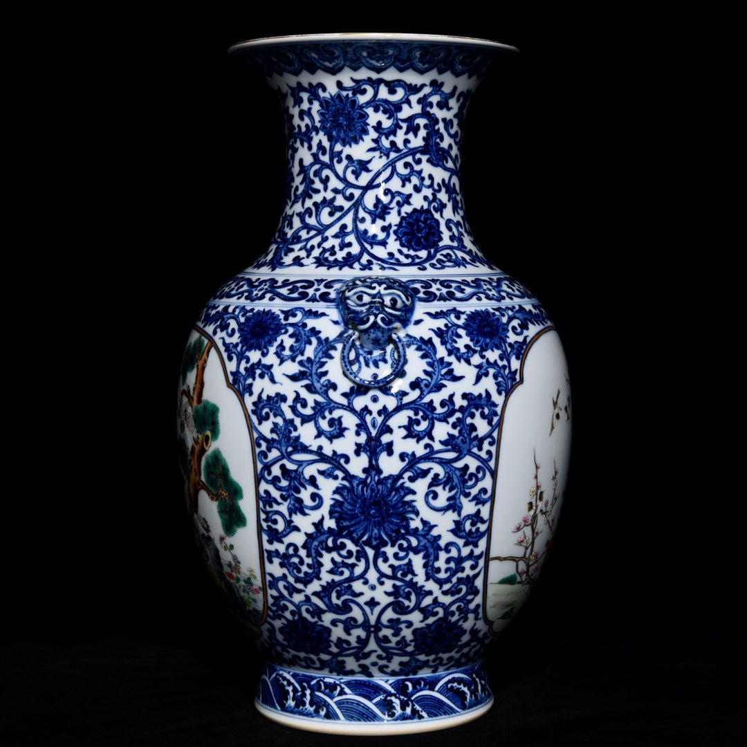 A1732 Chinese Qing Dynasty Blue And White Porcelain Pine Tree & Crane Design Porcelain Vase