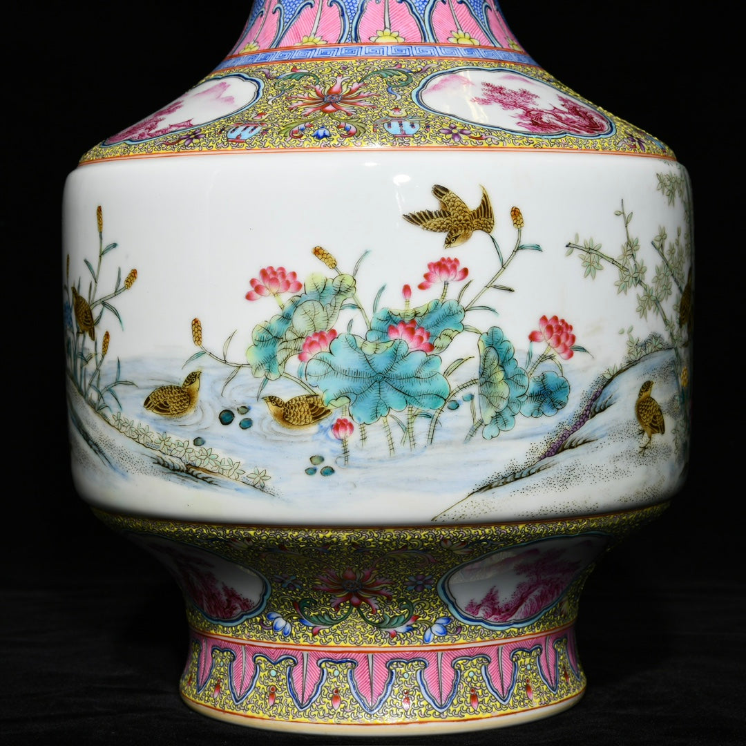 A1741 Chinese Qing Dynasty Gilt Edge Famille Rose Flowers Bird Design Porcelain Vase
