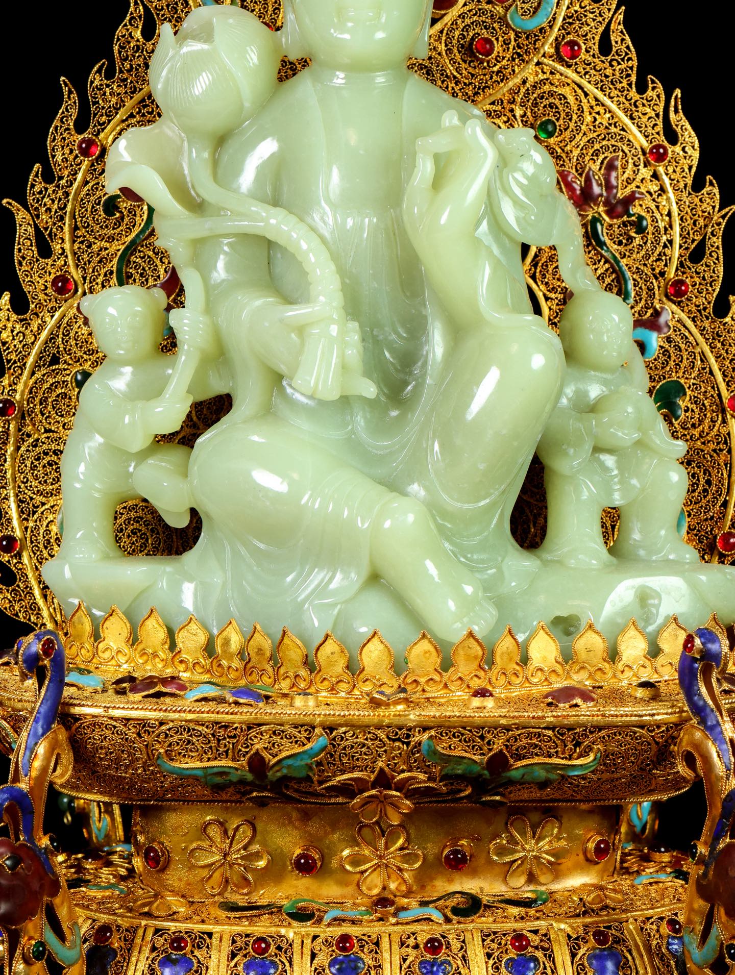 A1811 Exquisite Chinese Gold Wires Enamel Inlay Hetian Jade Lotus Flower Kwan-yin Statue