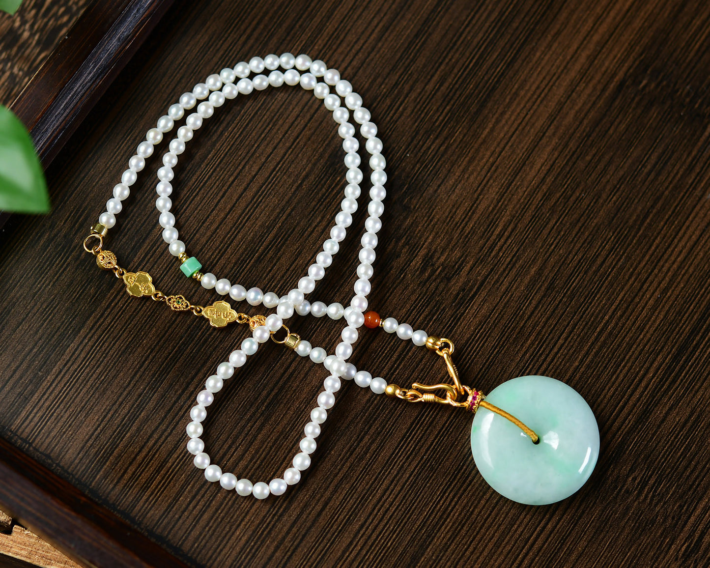A1823 Exquisite Natural Jadeite Lucky Pendant w Pearl & Agate & Jadeite Beads Necklace