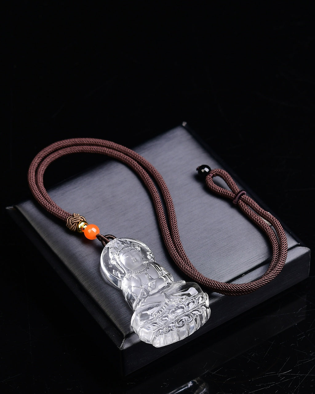 A1837 Exquisite White Crystal Carved Kwan-yin Pendant w Hand Woven Necklace