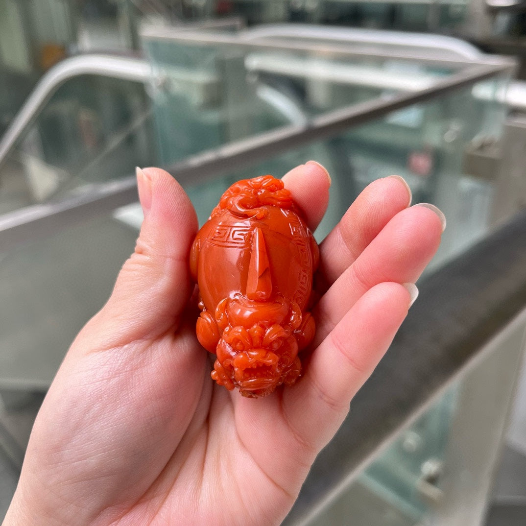 A1852 Chinese Nanhong Agate Hand Carved Fortune Pixiu Pendant