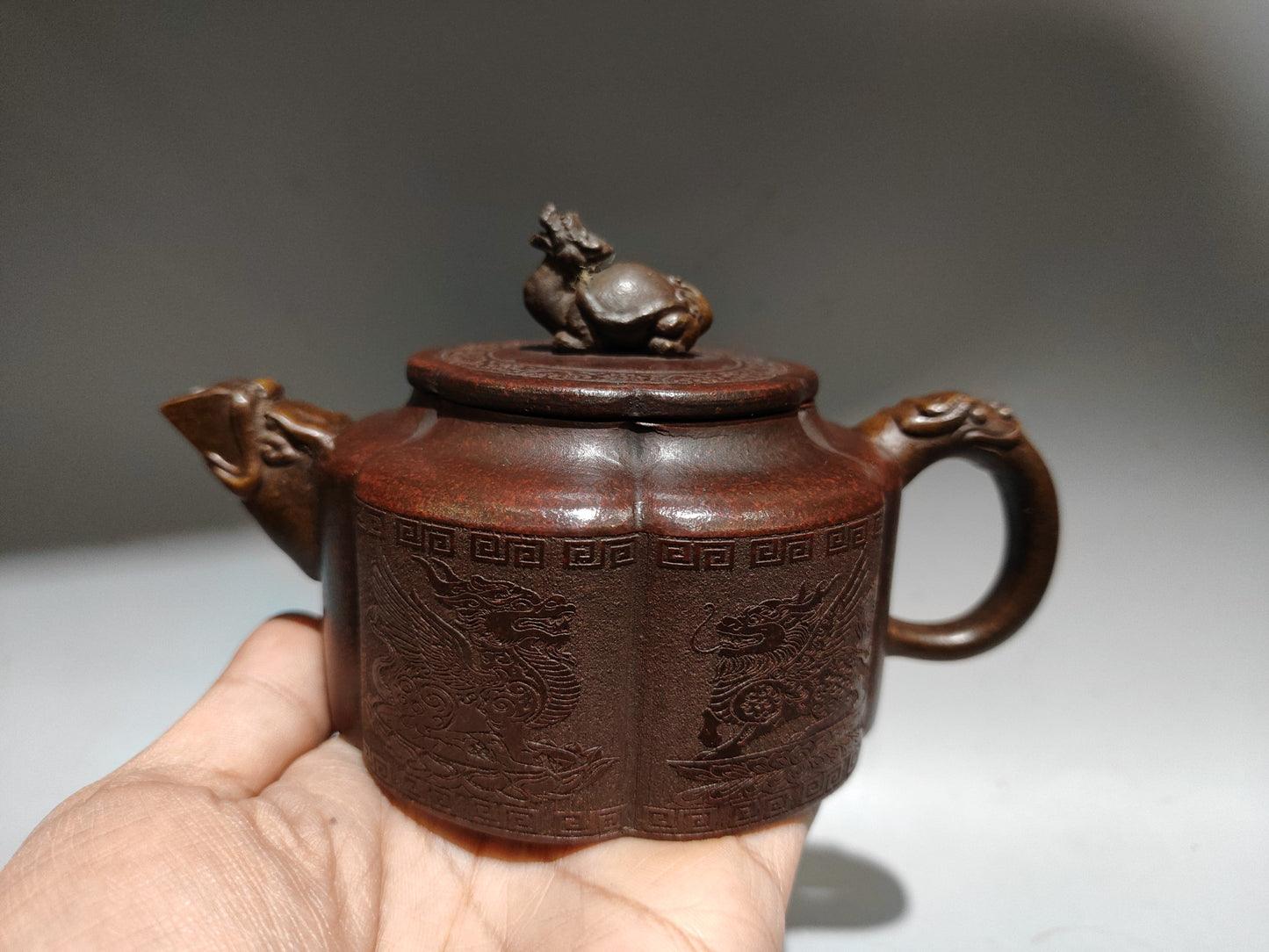 A1858 A Set Chinese Yixing Zisha Dragon Turtle Teapot w Cups