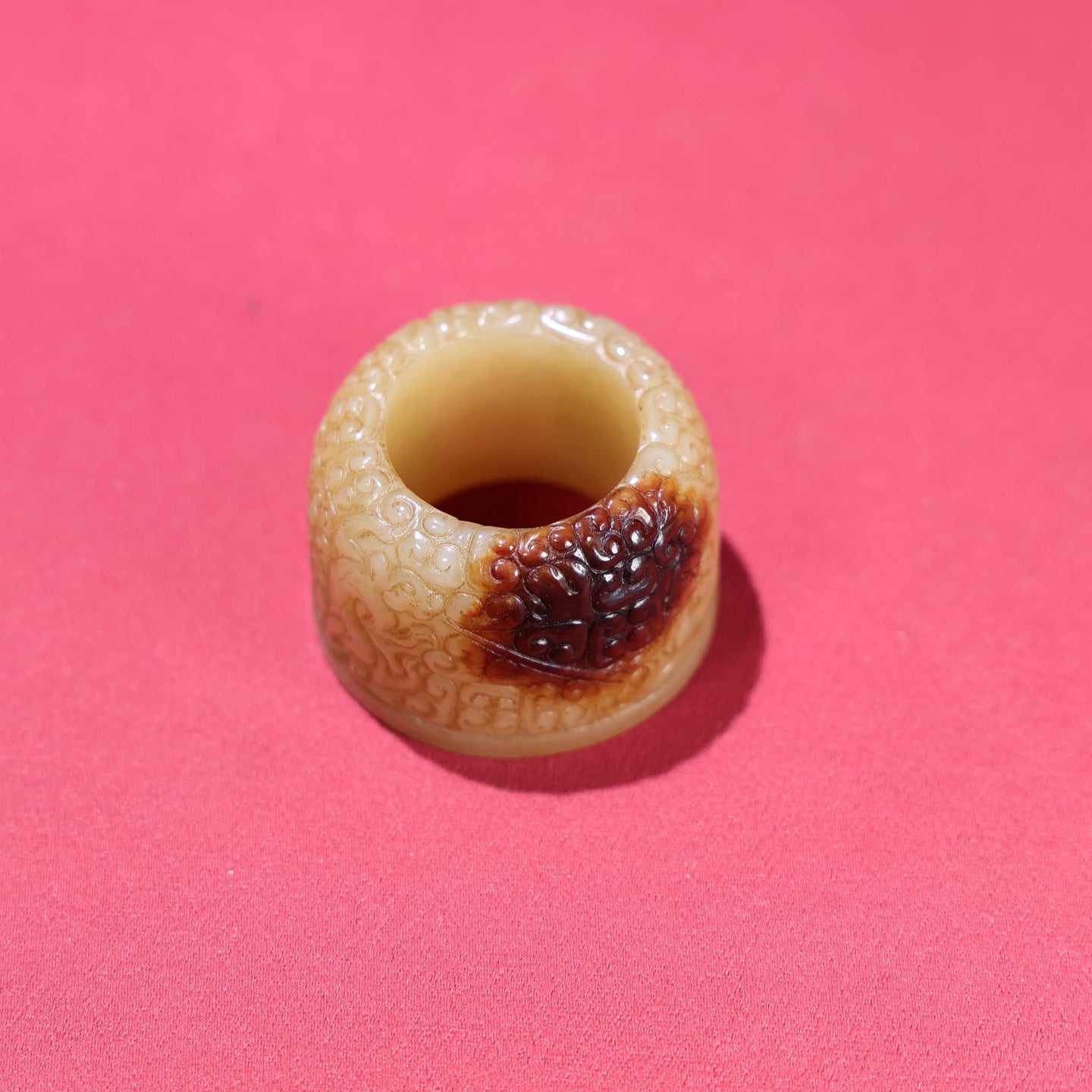 A1880 Superb Old Chinese Hetian Jade Thumb Ring