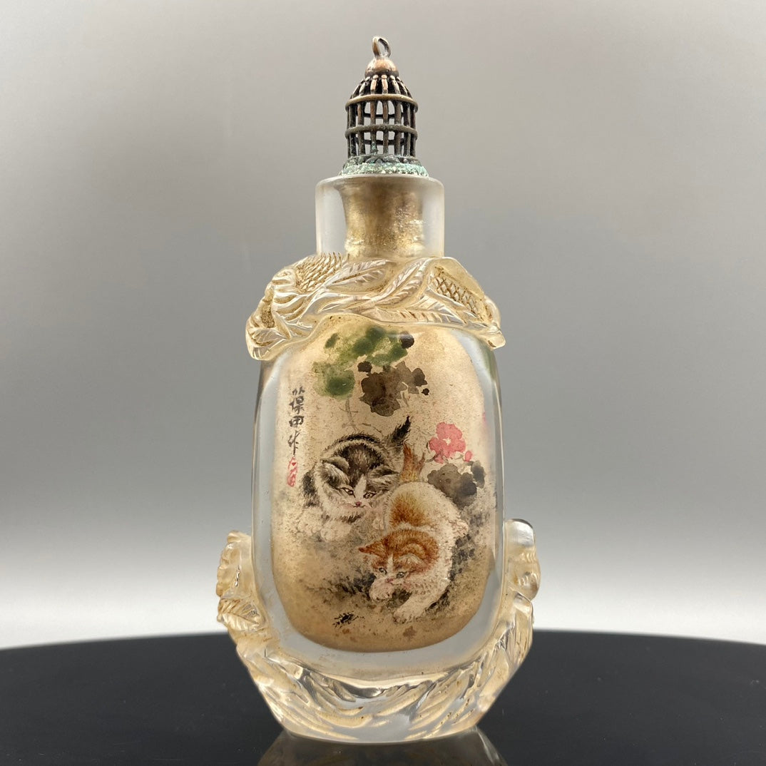 A1882 Old Chinese Peking Glass Inside Painting Cat Design Snuff Bottle w Stopper