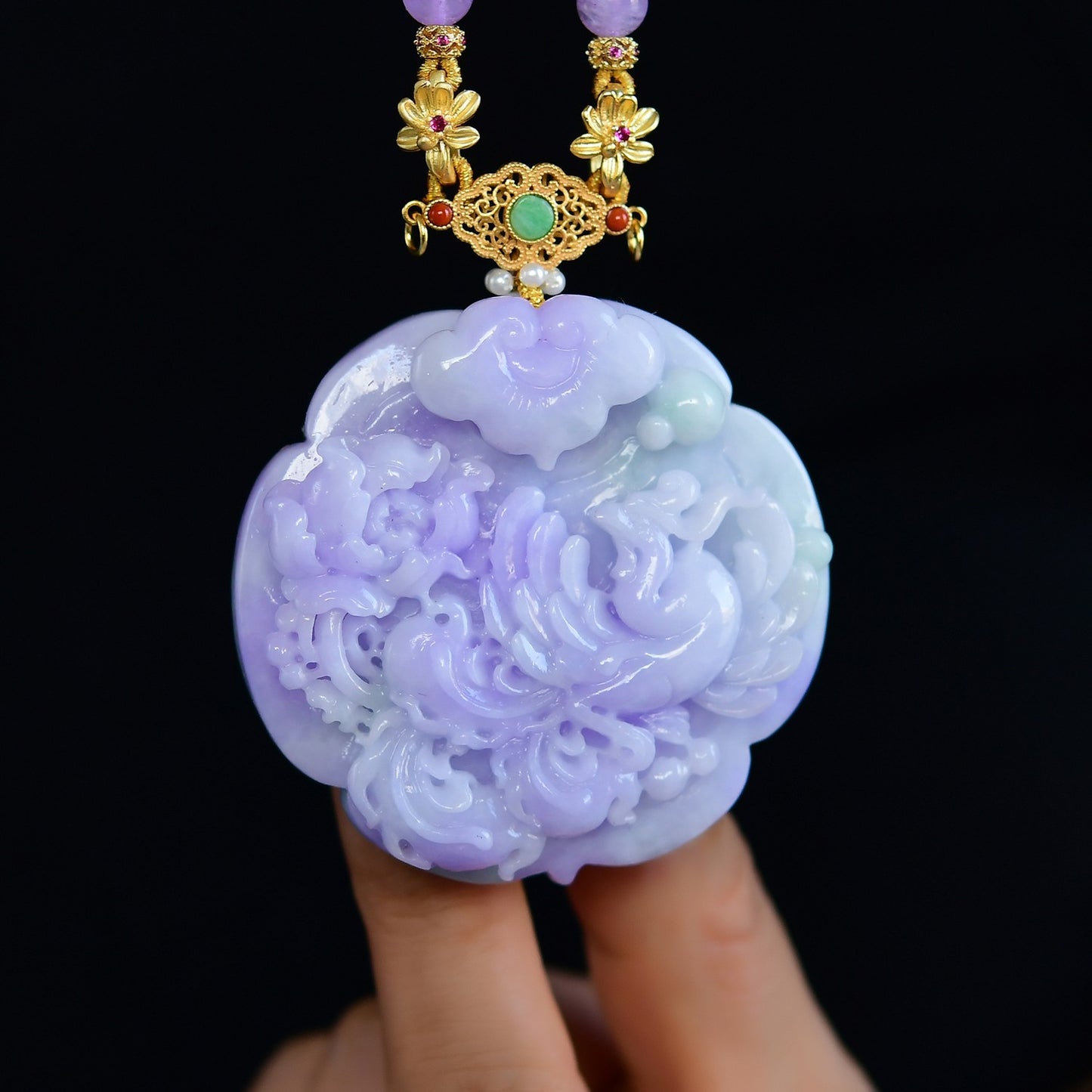 A1890 Exquisite Purple Jadeite Carved Phoenix & Peony Pendant w 18K Gold Buckle Jadeite Beads Necklace