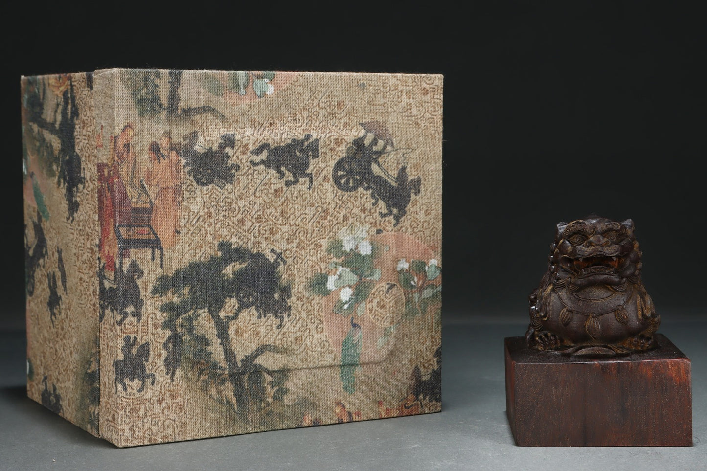 A1891 Vintage Chinese Chenxiang Wood Hand Carved Fortune Lion Seal