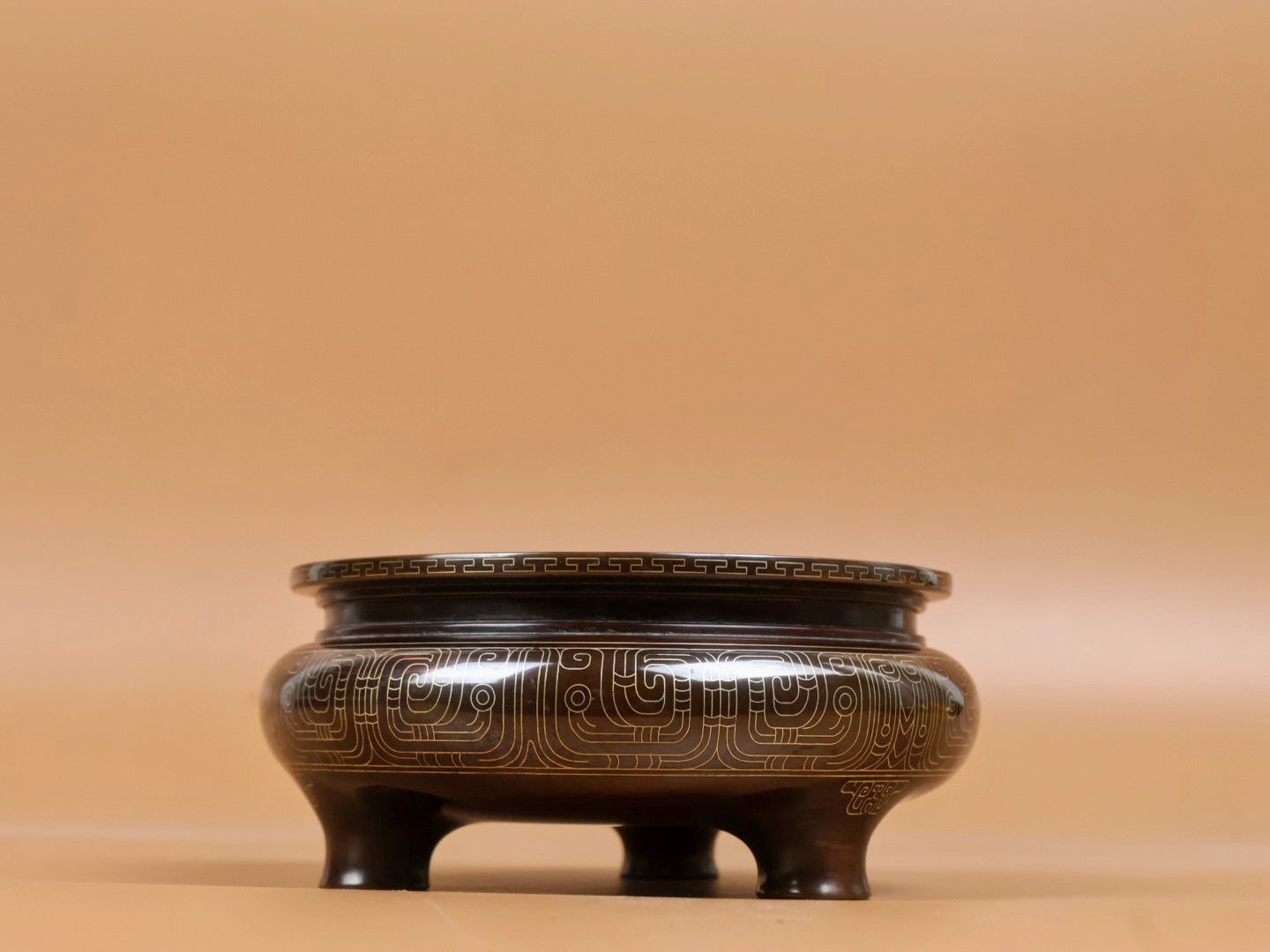 A1900 Vintage Chinese Copper Inlay Silver Wires 3 Leg Incense Burner