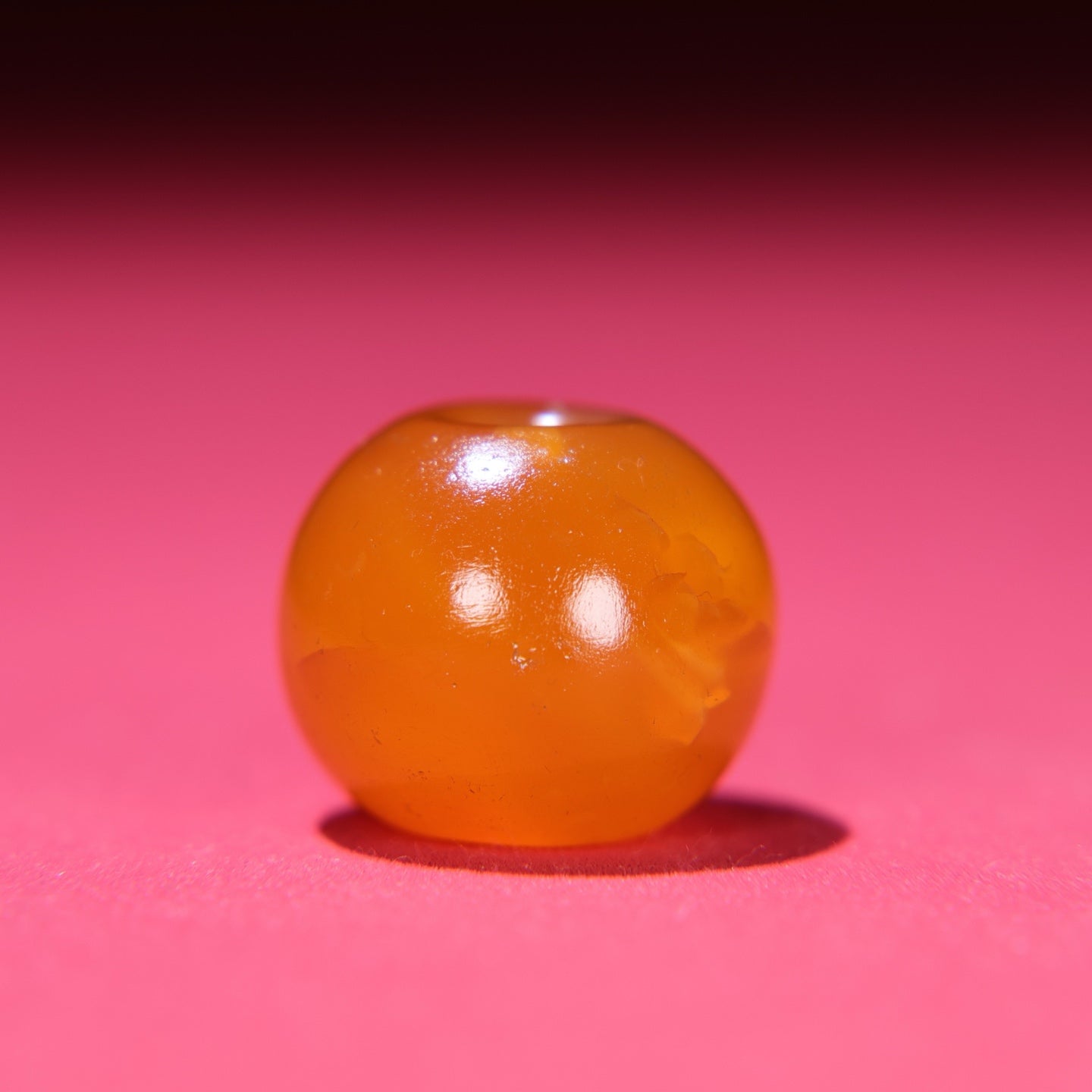 A1922 Beautiful Chinese Agate Bead Pendant