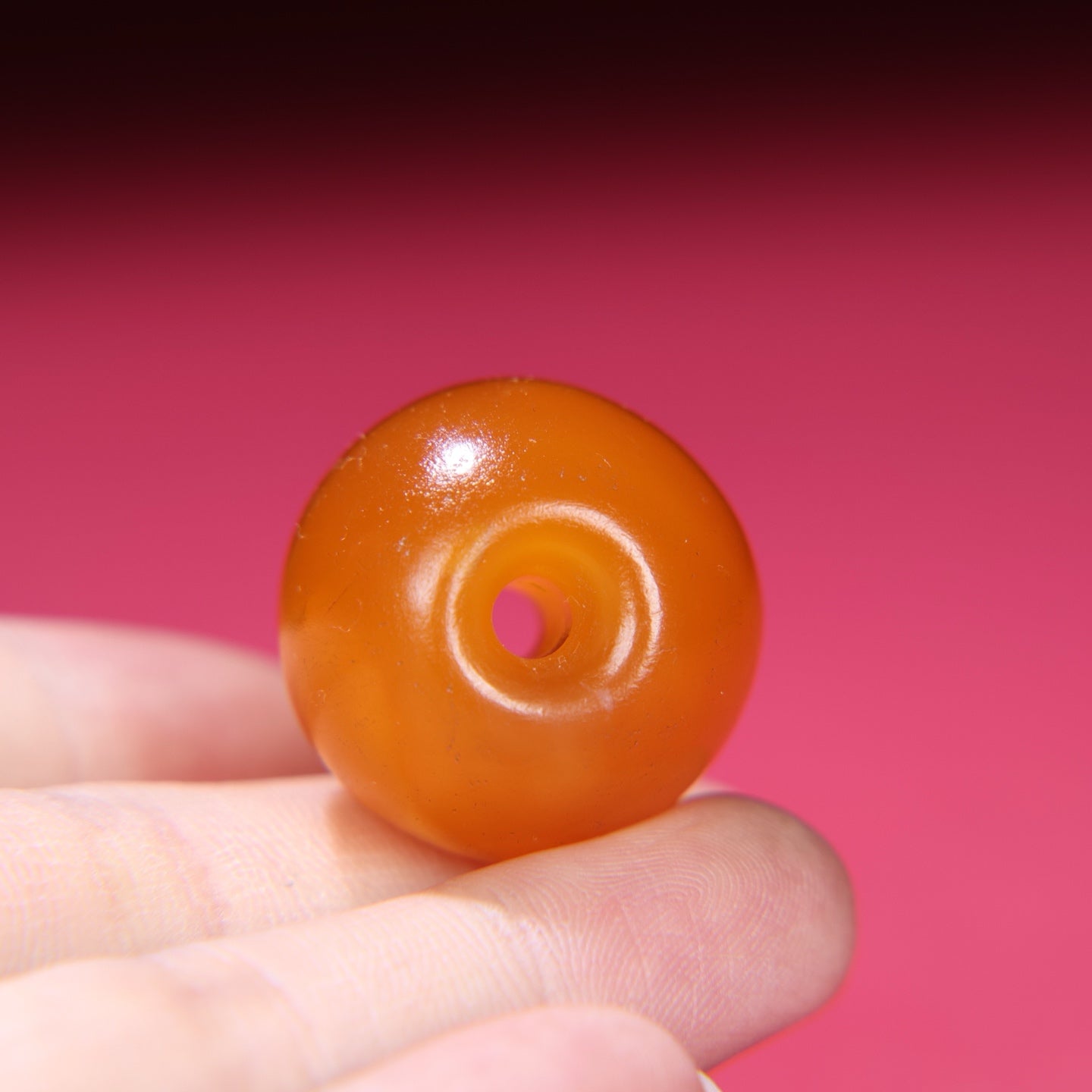 A1922 Beautiful Chinese Agate Bead Pendant