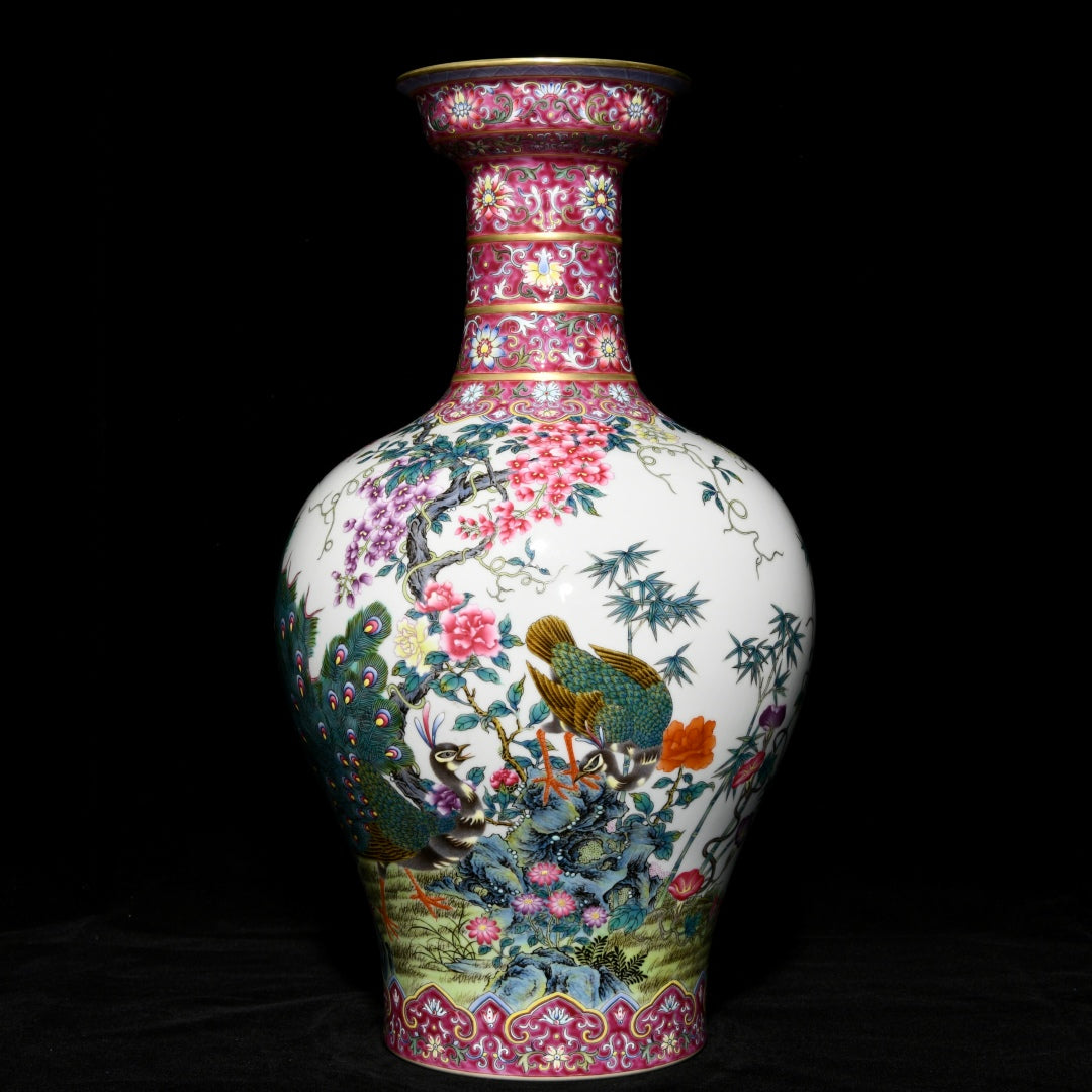 A1931 Chinese Qing Dynasty Gilt Edge Famille Rose Flowers & Peacock Design Porcelain Vase