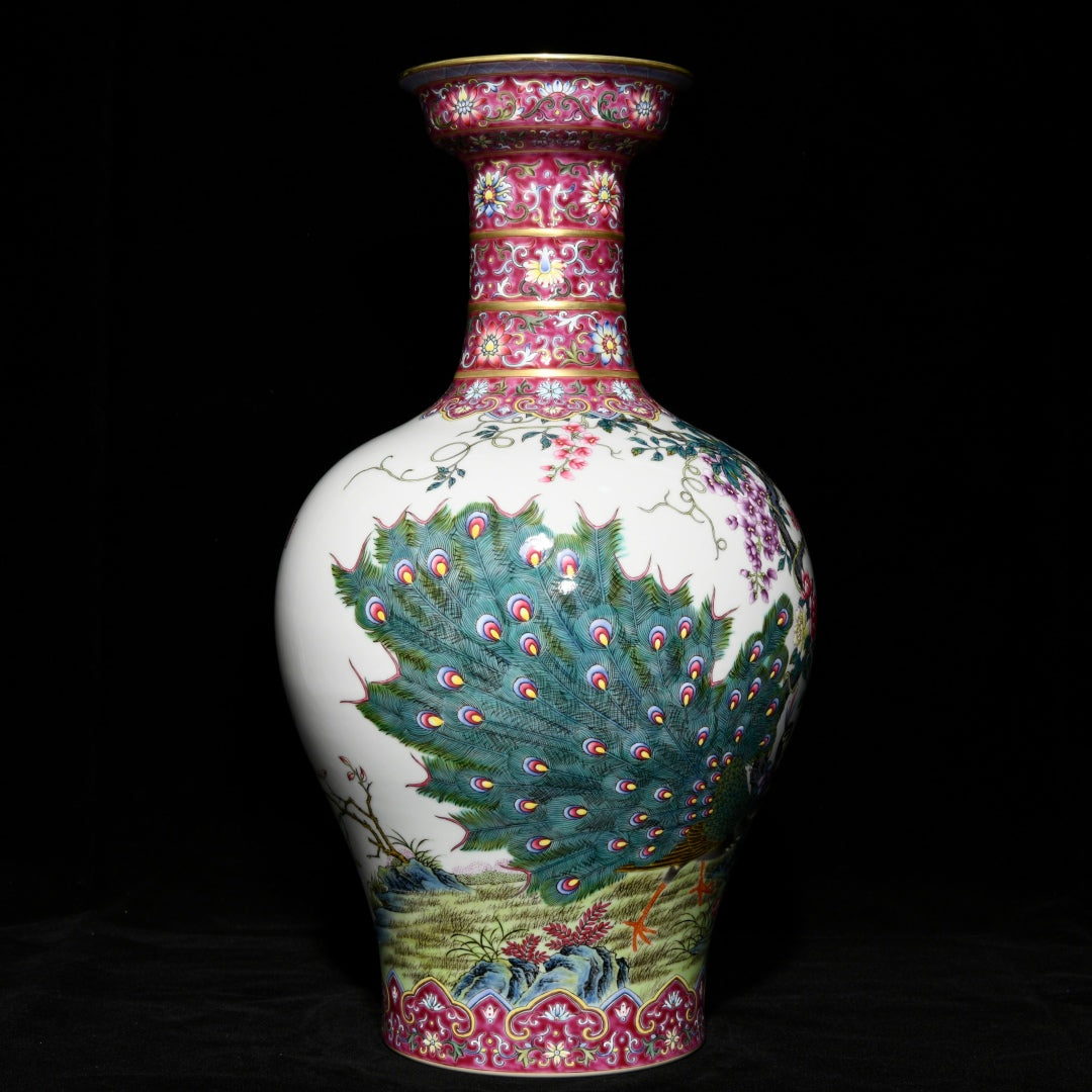 A1931 Chinese Qing Dynasty Gilt Edge Famille Rose Flowers & Peacock Design Porcelain Vase
