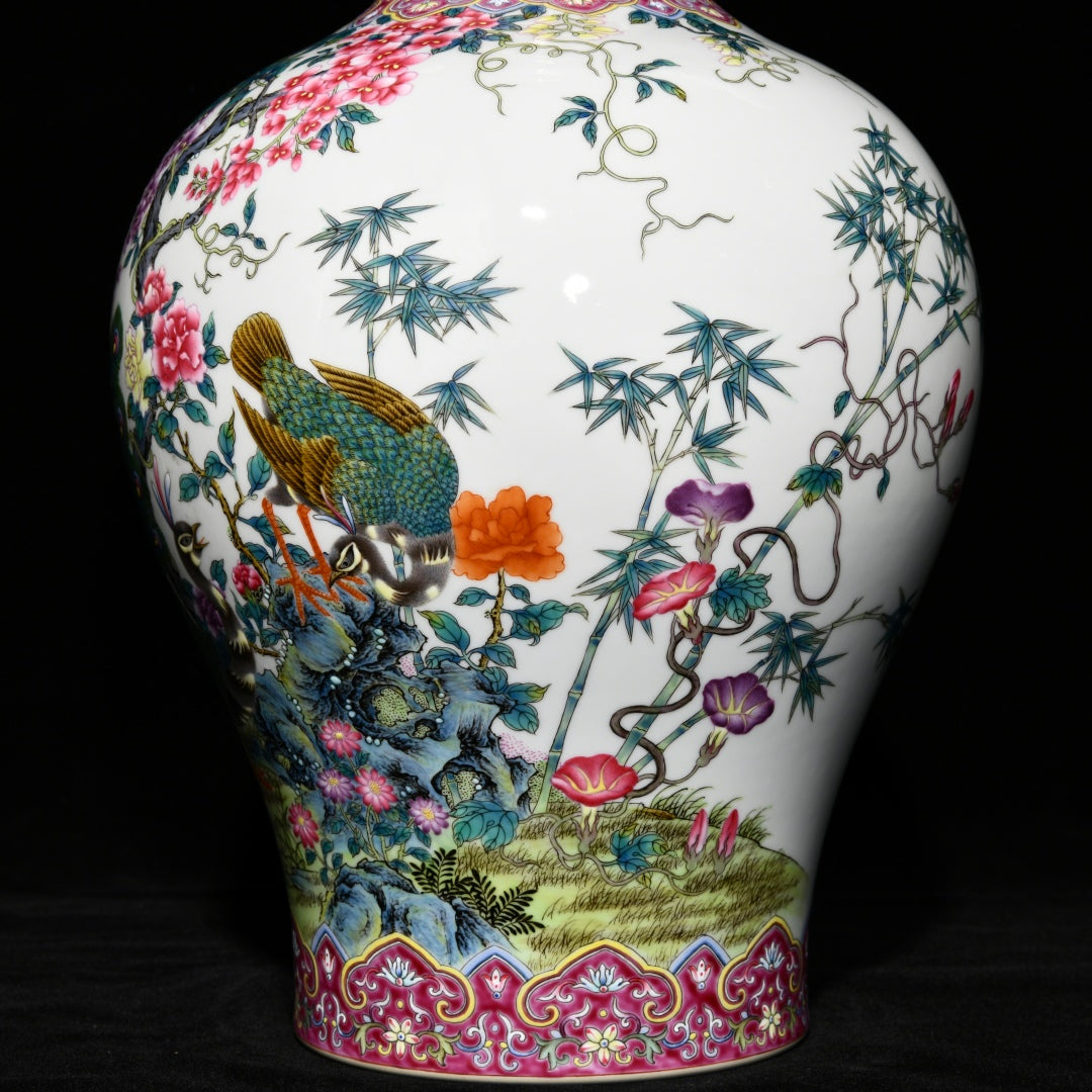 A1931 Chinese Qing Dynasty Gilt Edge Famille Rose Flowers & Peacock Design Porcelain Vase