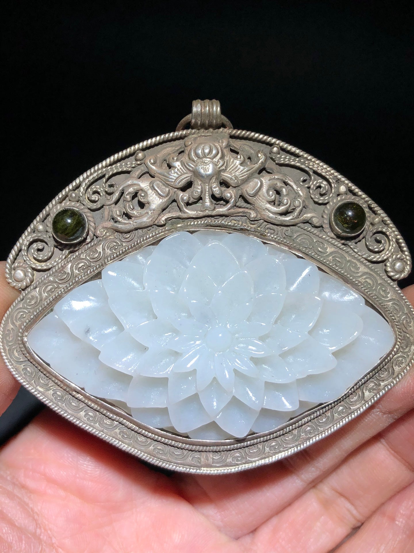 A1933 Vintage Chinese Pure Silver Inlay Hetian Jade Peony Pendant