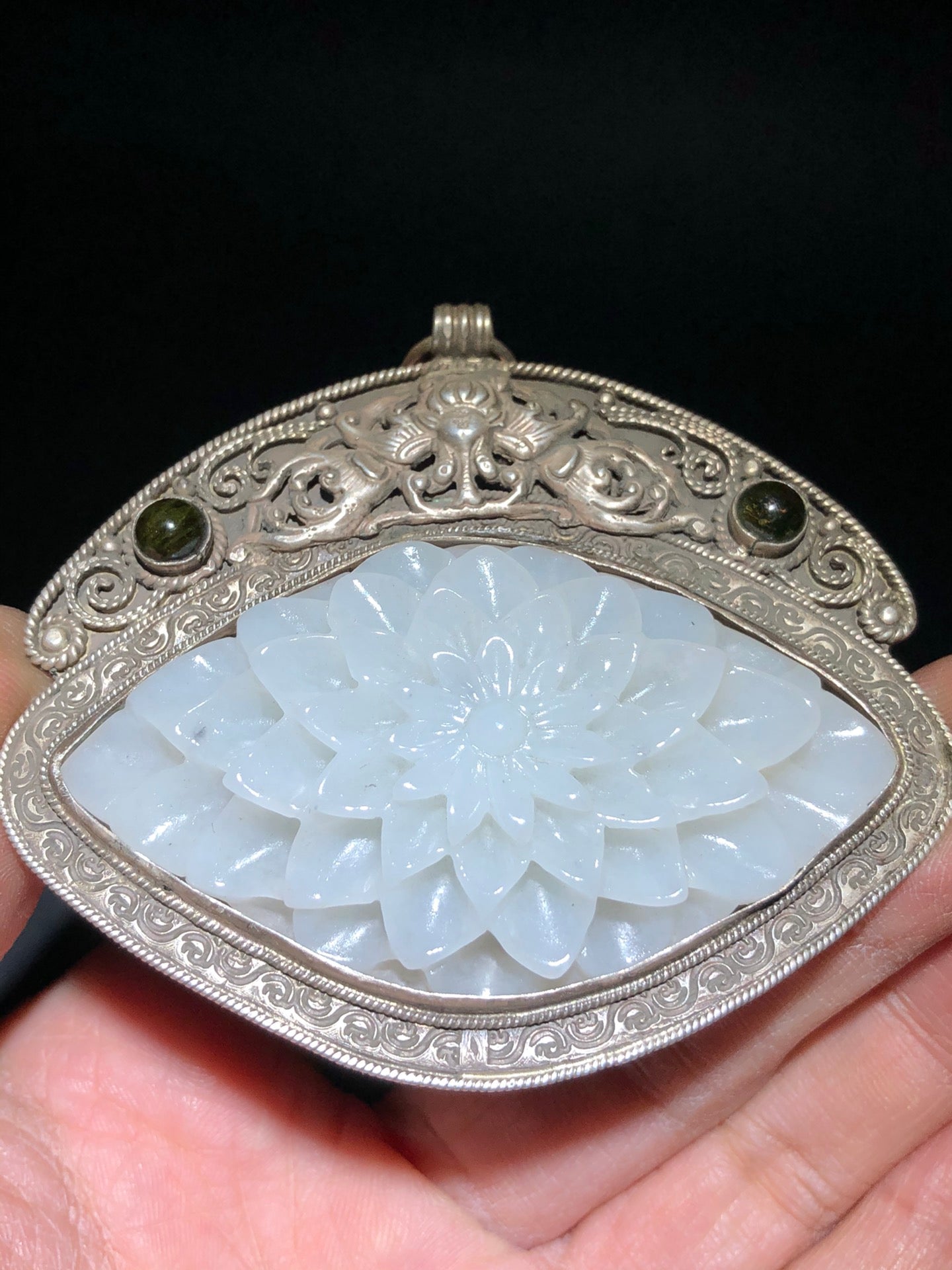 A1933 Vintage Chinese Pure Silver Inlay Hetian Jade Peony Pendant