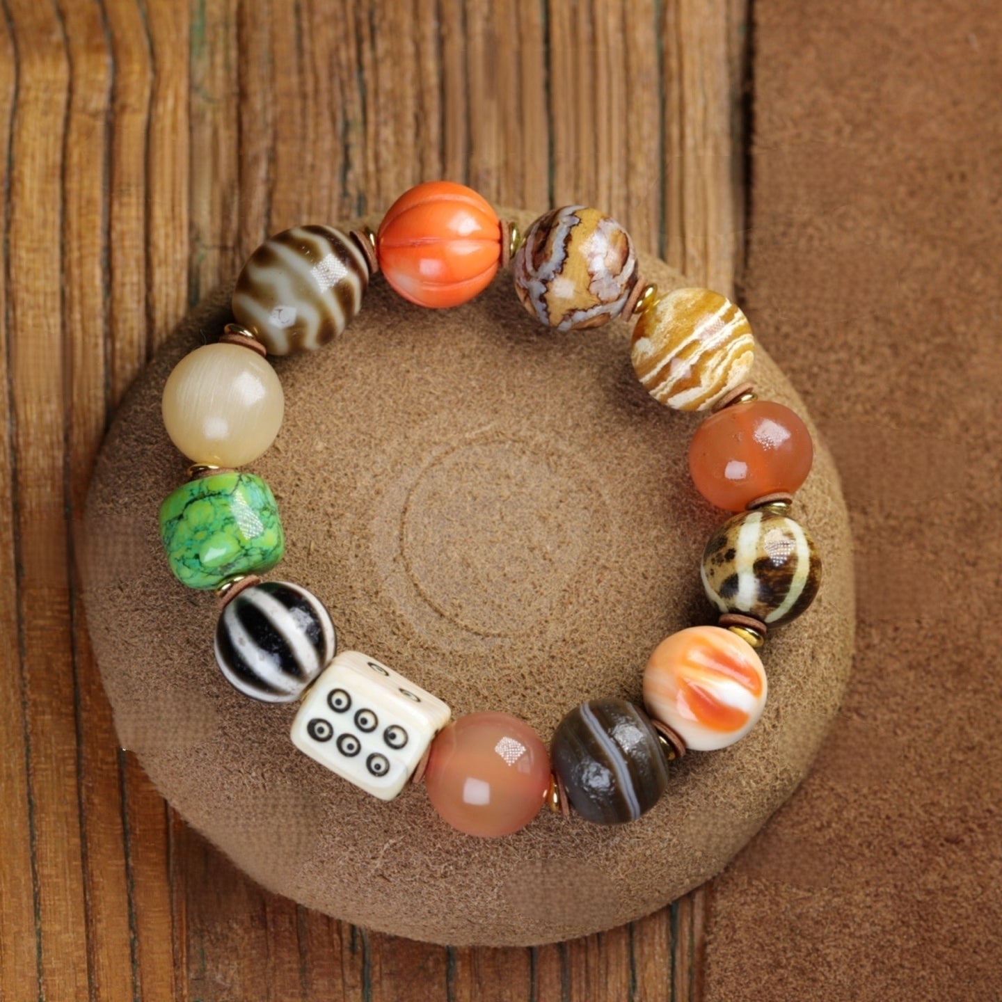 A1934 Hand Woven Beautiful Multicolored Beads Bracelet