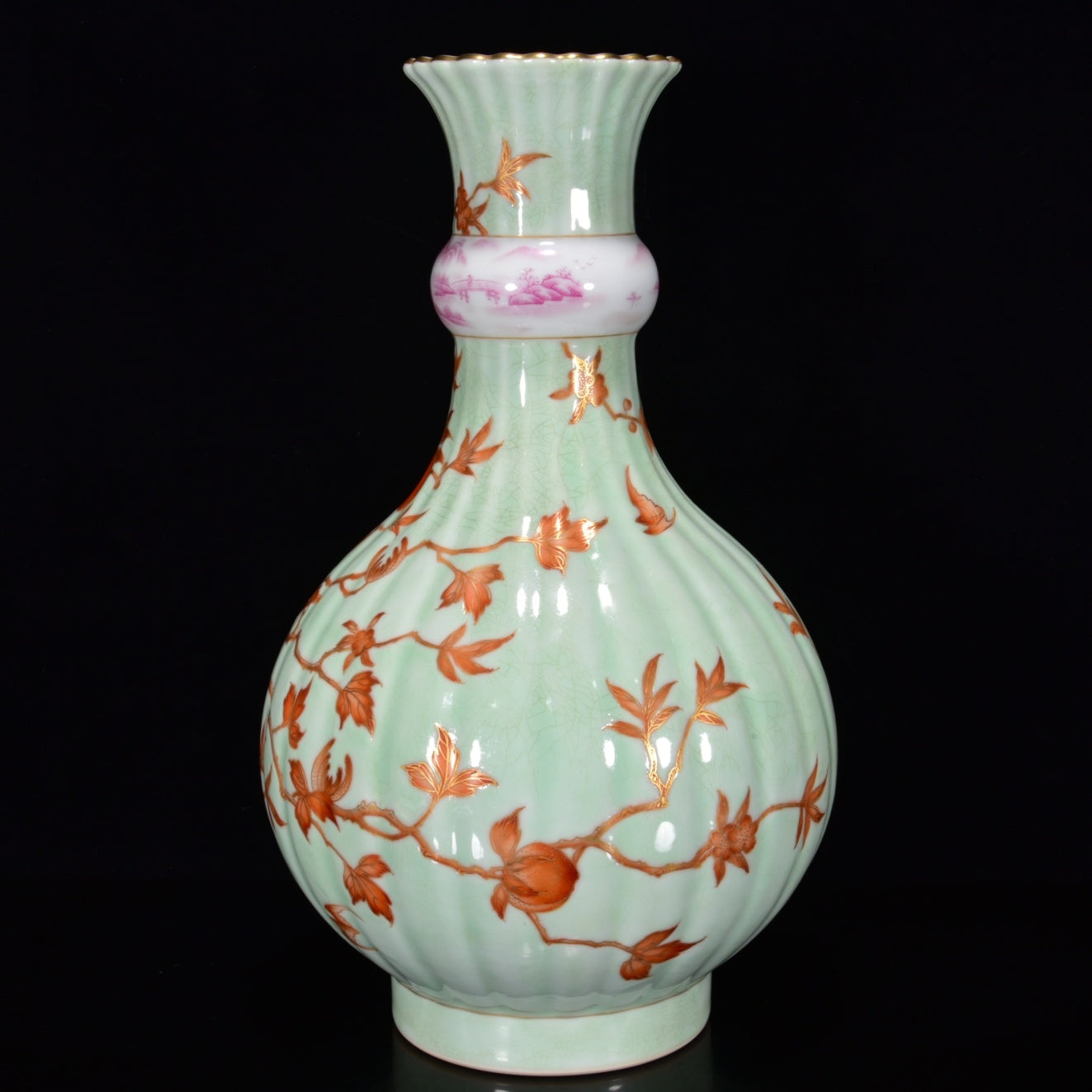 A1941 Chinese Gilt Edge Green Glaze Iron Red Glaze Pomegranate Design Porcelain Vase