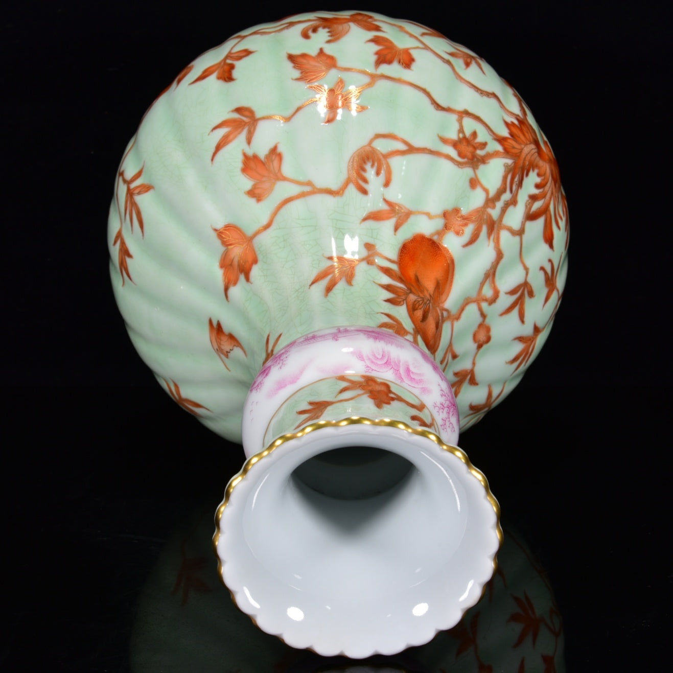A1941 Chinese Gilt Edge Green Glaze Iron Red Glaze Pomegranate Design Porcelain Vase
