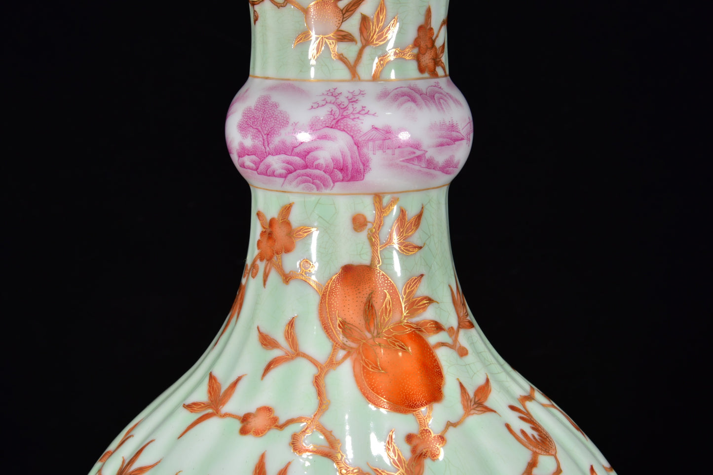 A1941 Chinese Gilt Edge Green Glaze Iron Red Glaze Pomegranate Design Porcelain Vase