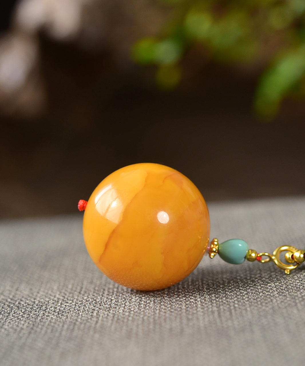 A1944 Beautiful Beeswax Bead Pendant w Hand Woven Nanhong Agate & Green Hetian Jade Beads Necklace