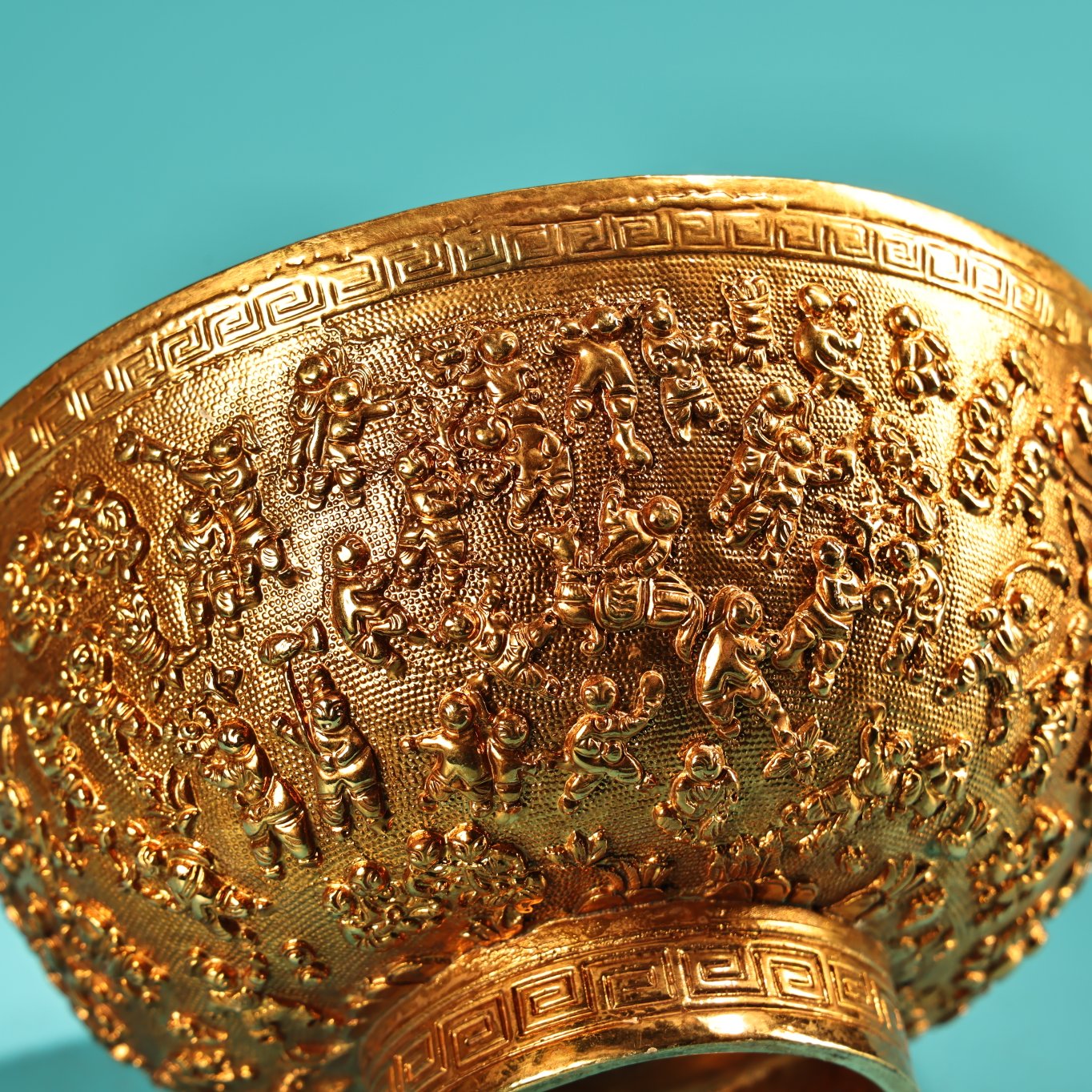 A1951 A Set Vintage Chinese Gilt Gold Copper Bowl w Chopsticks w Spoon