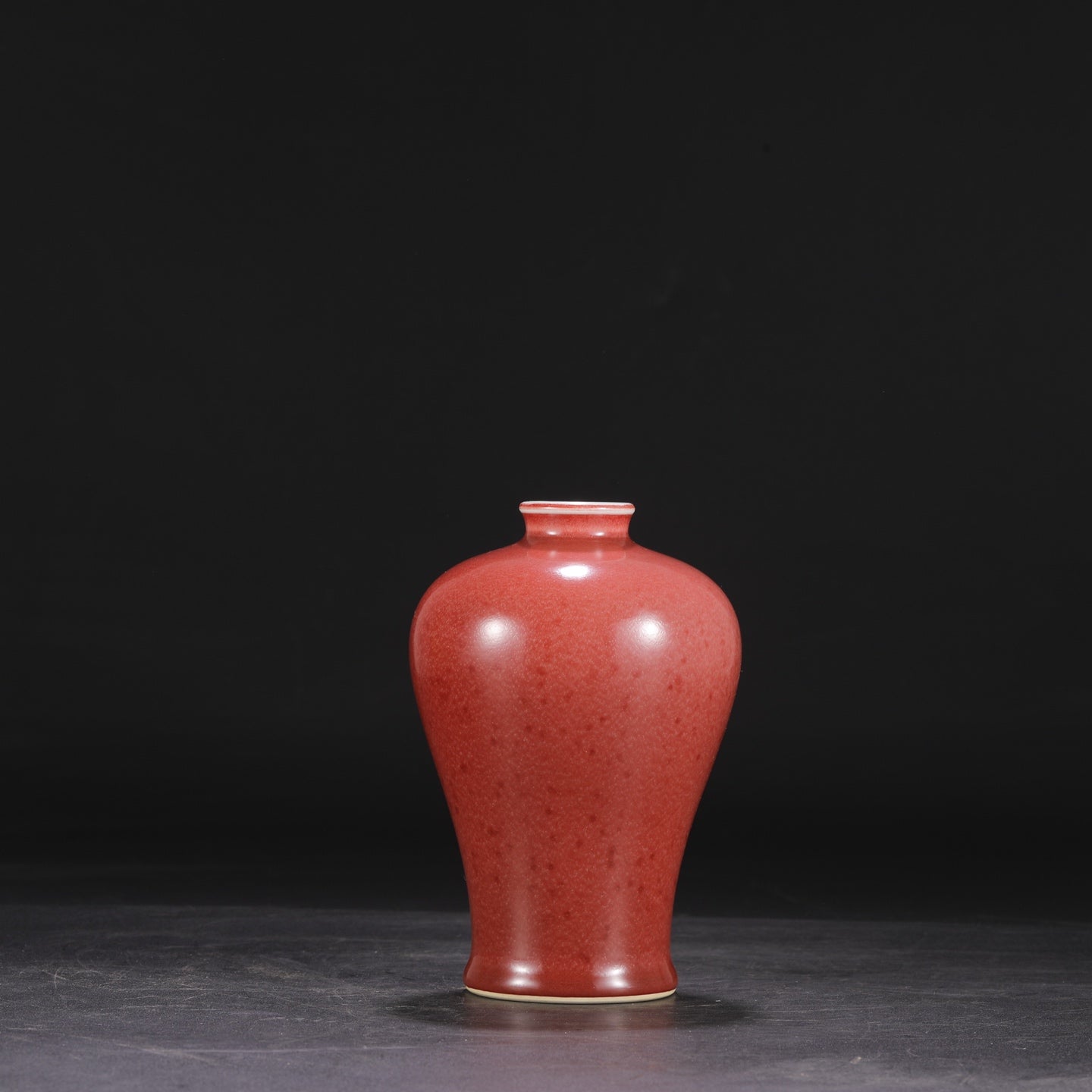A1954 Chinese Red Glaze Porcelain Vase