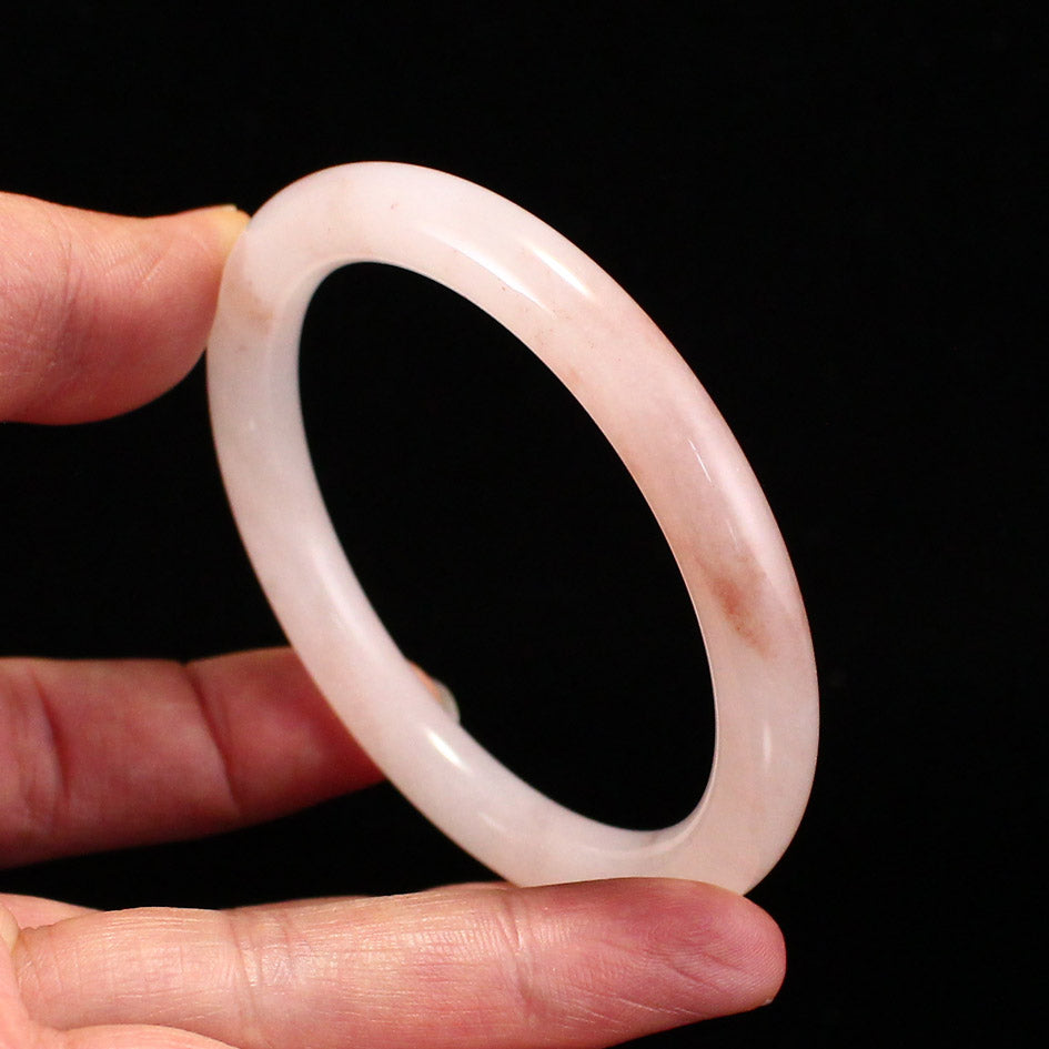 A1970 Inside Diameter 56 MM Natural Quartzite Pink Taohuayu Bracelet
