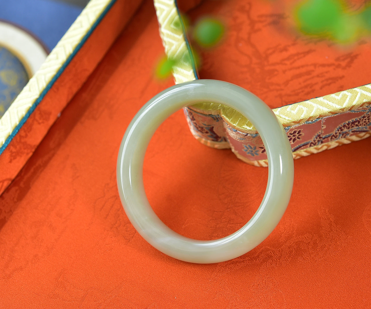 A1982 Inside Diameter 56.4 MM Superb Chinese Hetian Jade Bracelet