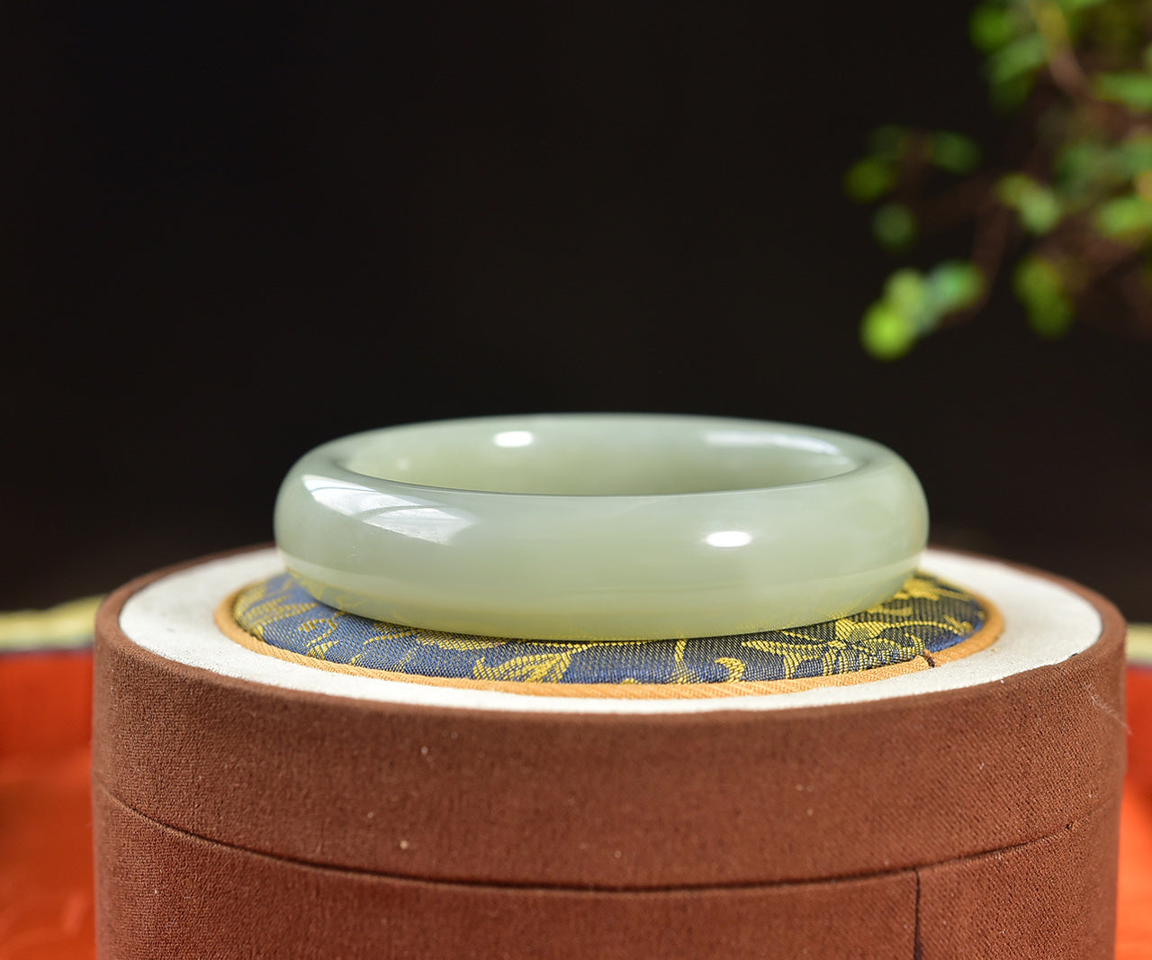 A1982 Inside Diameter 56.4 MM Superb Chinese Hetian Jade Bracelet