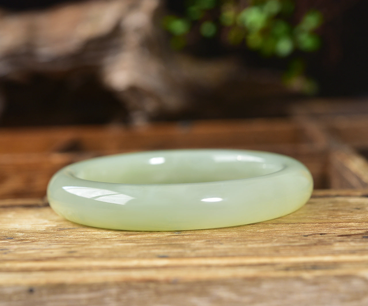 A1991 Inside Diameter 57.5 MM Superb Chinese Hetian Jade Bracelet