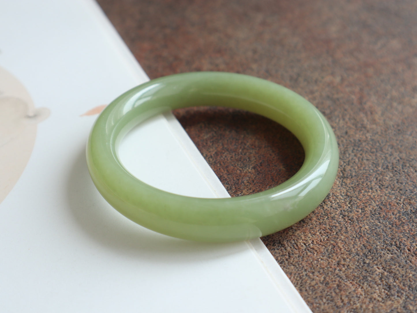 A1995 Inside Diameter 55 MM Superb Chinese Hetian Jade Bracelet