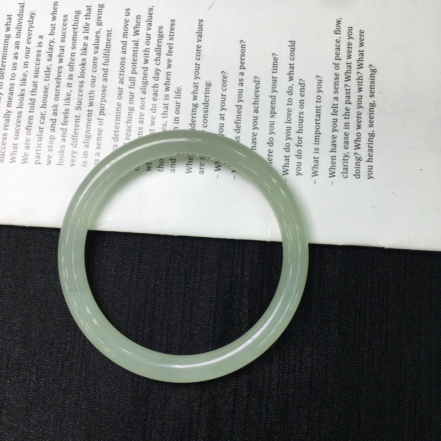 A2005 Inside Diameter 57 MM Chinese Gao Bingqing Hetian Jade Bracelet